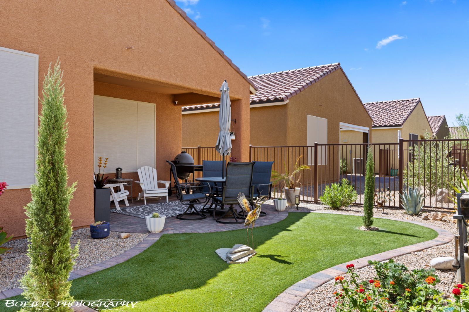 1135  Crestline Lane 