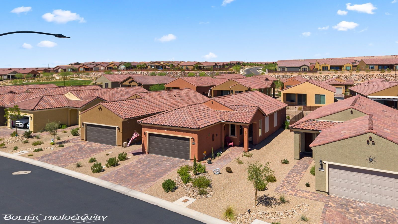 1135  Crestline Lane 