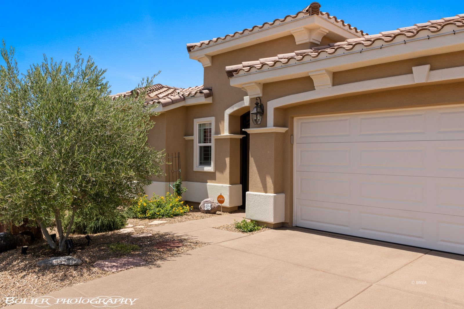 1123  Pebble Creek Blf 