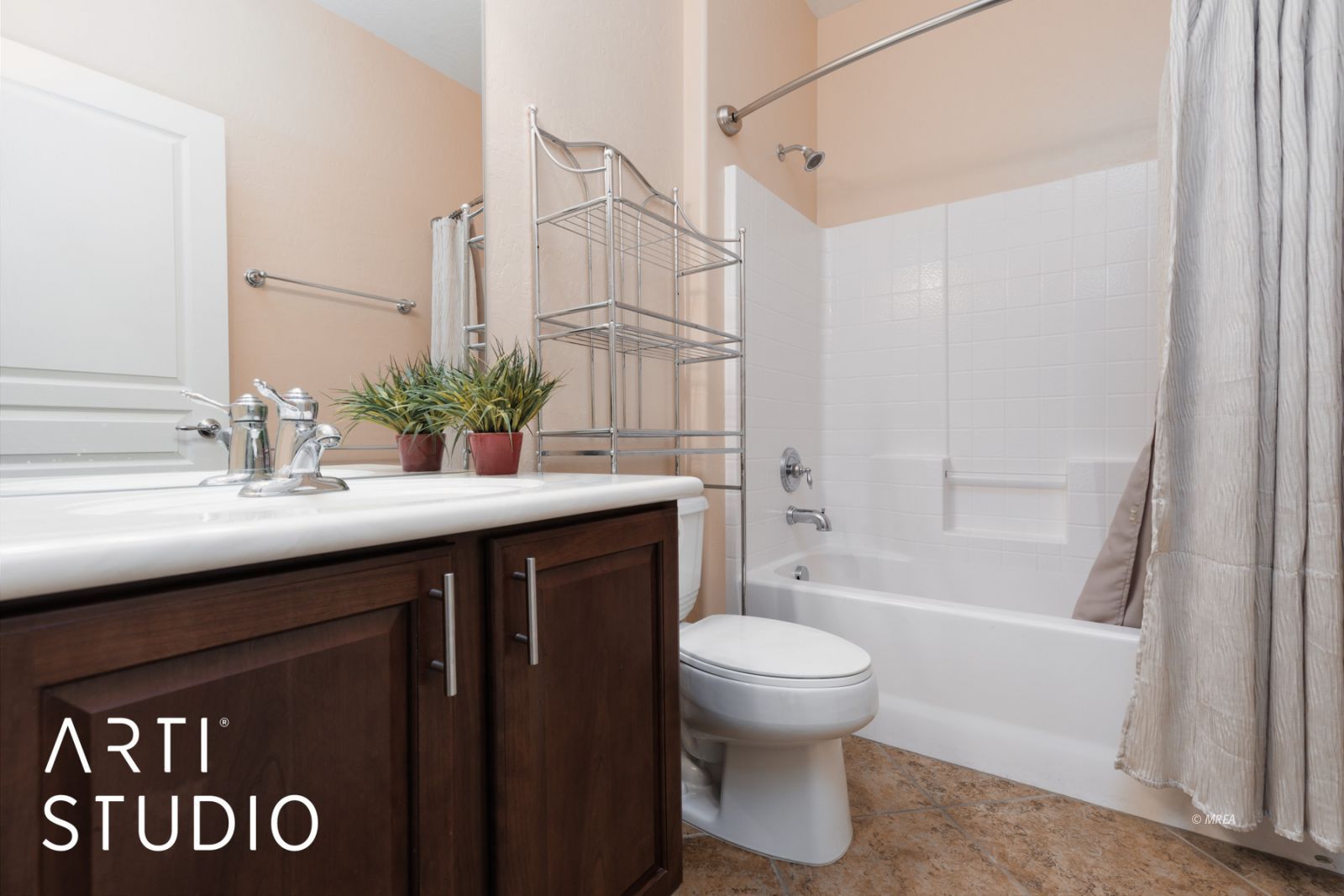 1019  Back Country Trl 