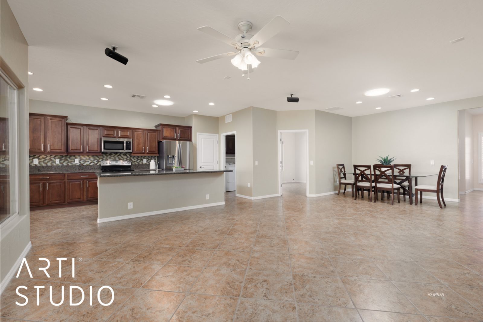 1019  Back Country Trl 