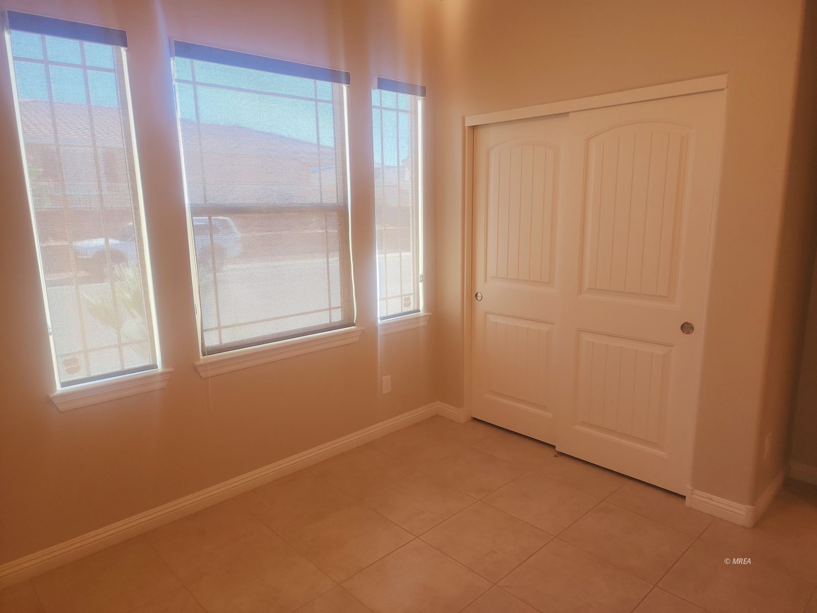 1355  Huntington Heights 