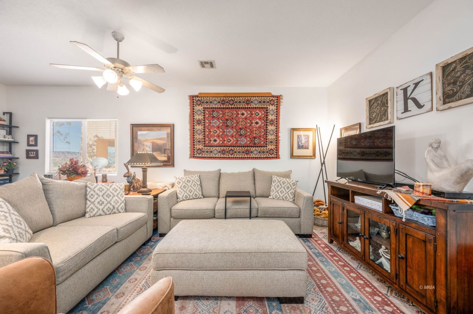 470  Turtle Back Rd #9B