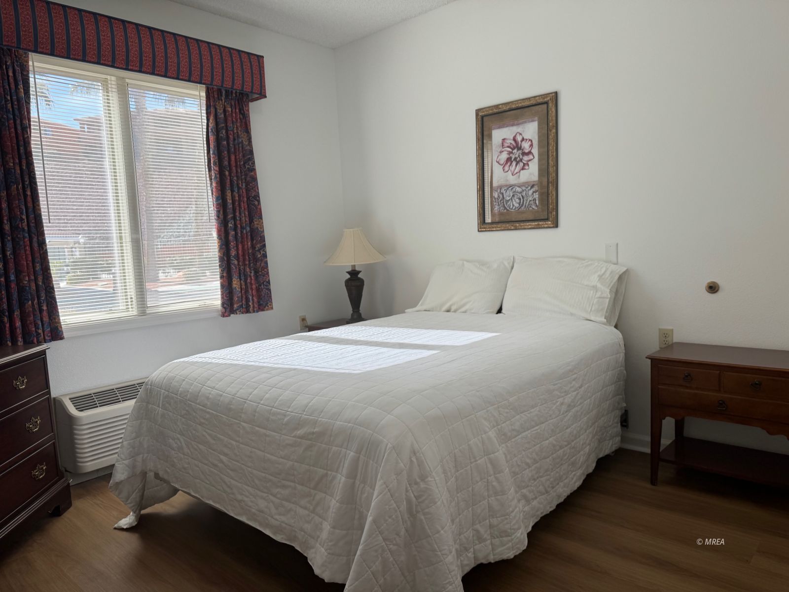 555  Highland Dr #118