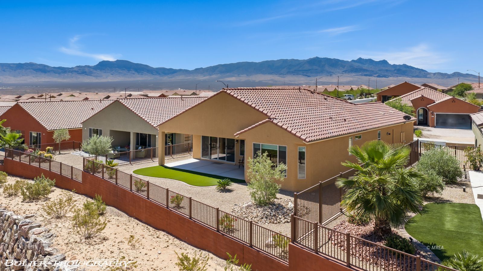 1109  Flagstone BND 