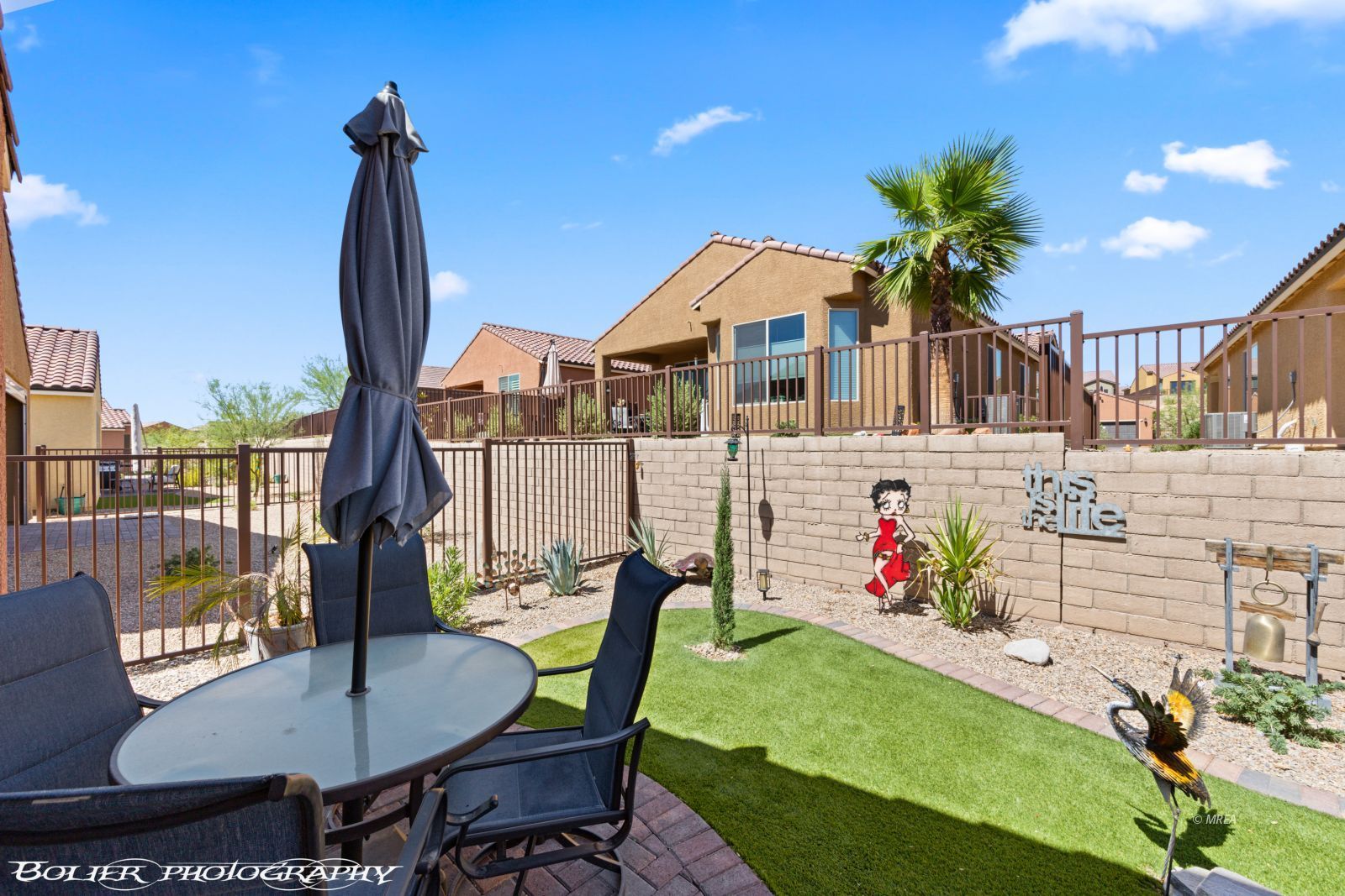 1135  Crestline Lane 