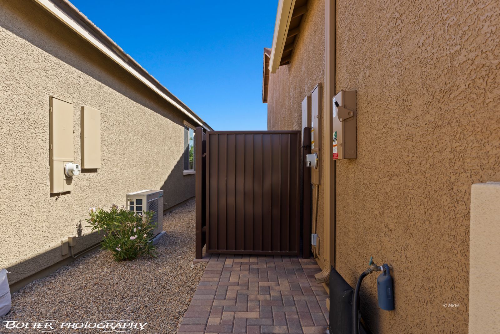 1244  Hidden Crest Ct 