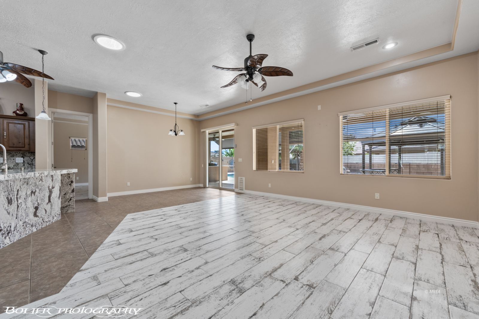 420  Sublimity Crest 