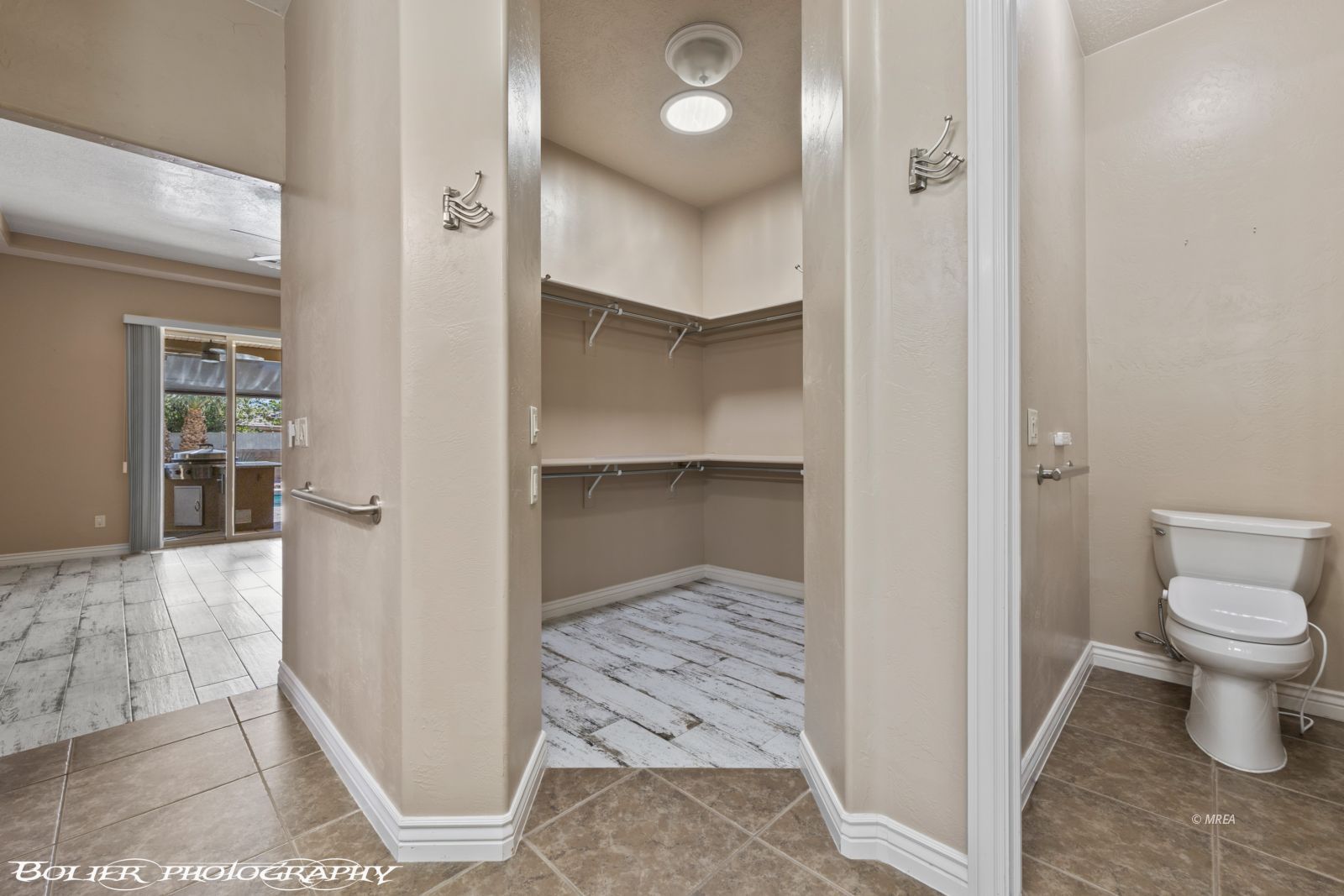 420  Sublimity Crest 