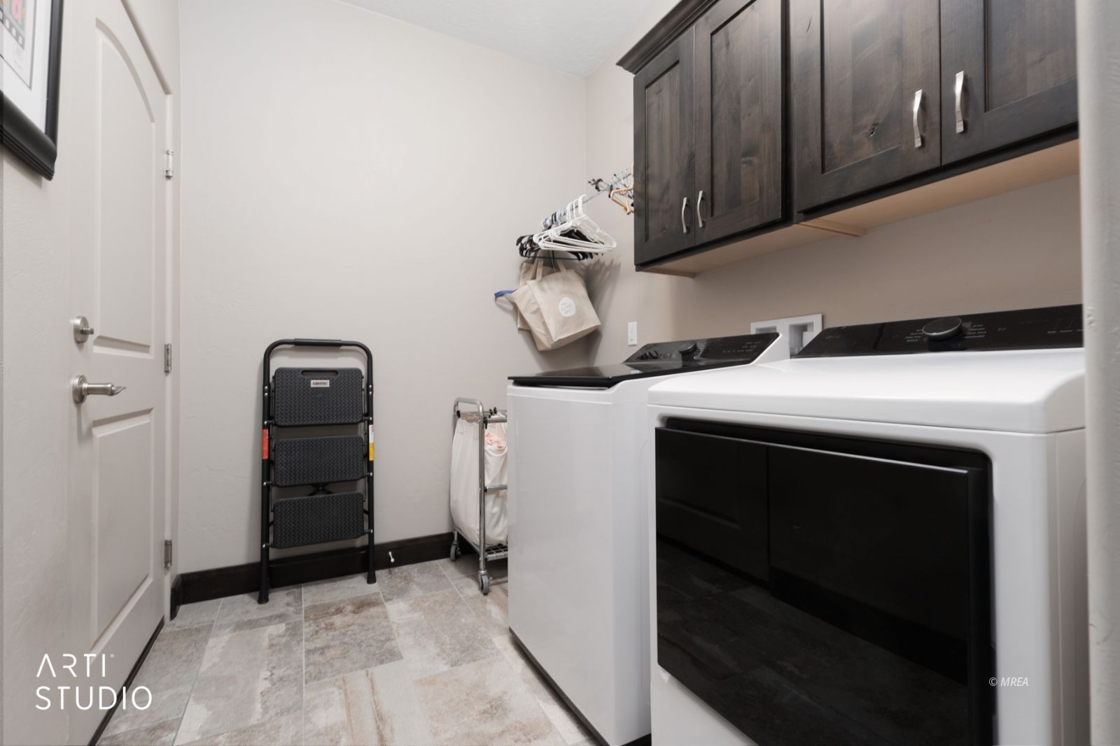 1534  Royal Vista Ln