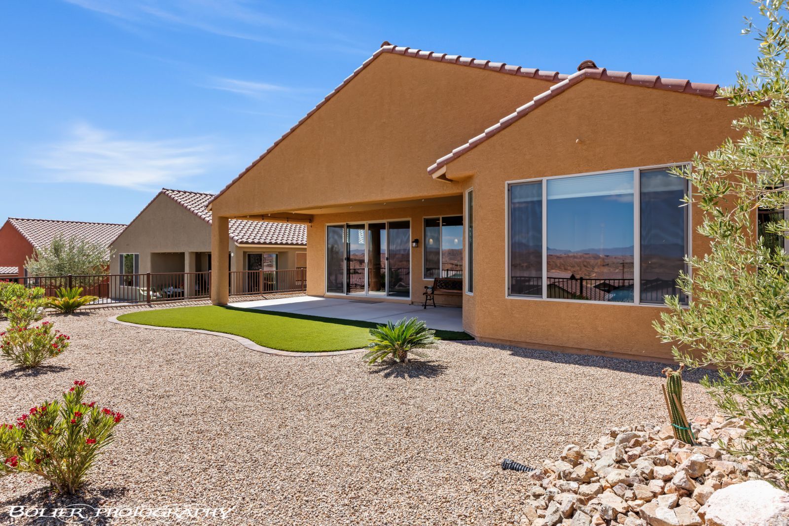 1109  Flagstone BND 