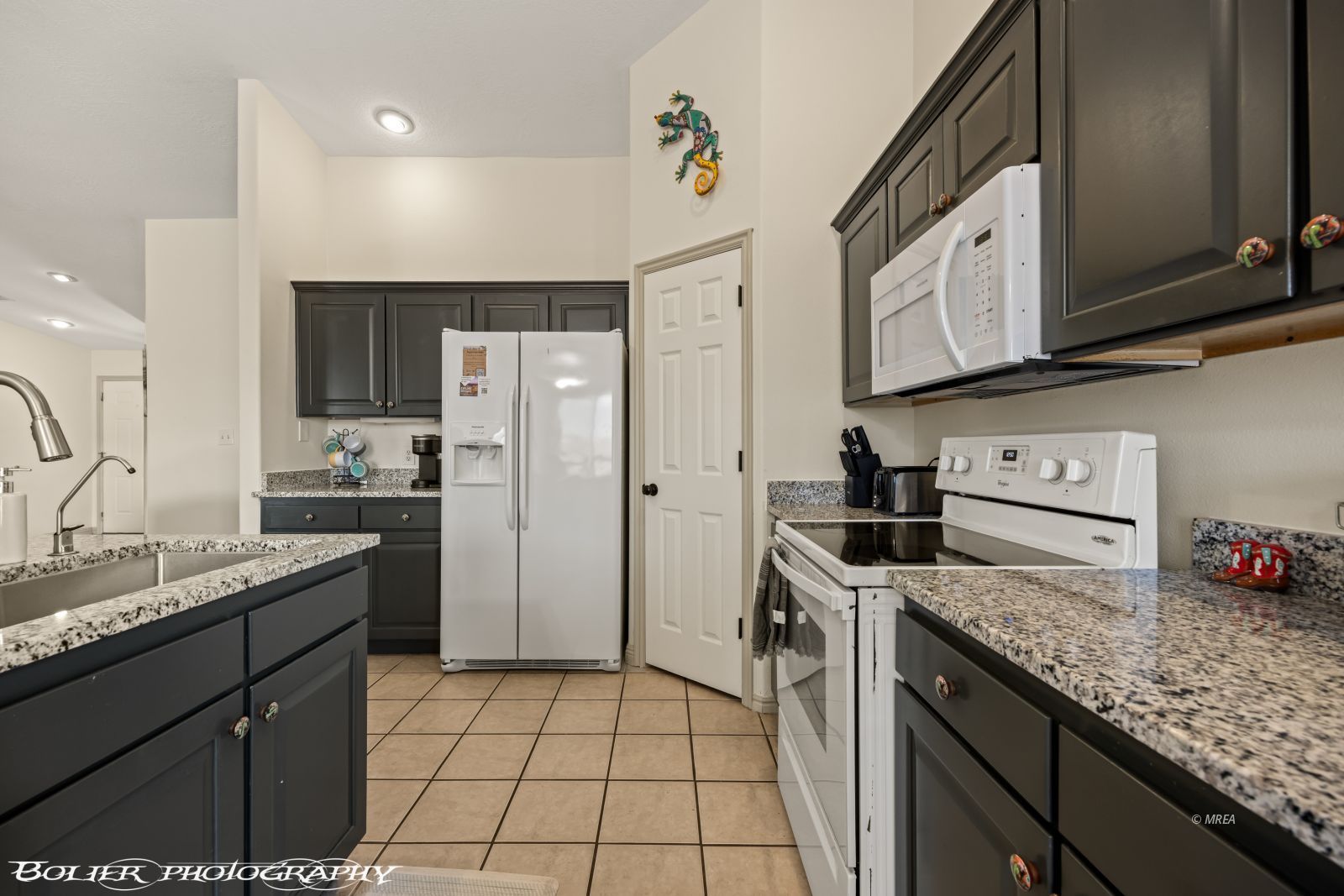 216  Cottonwood Dr