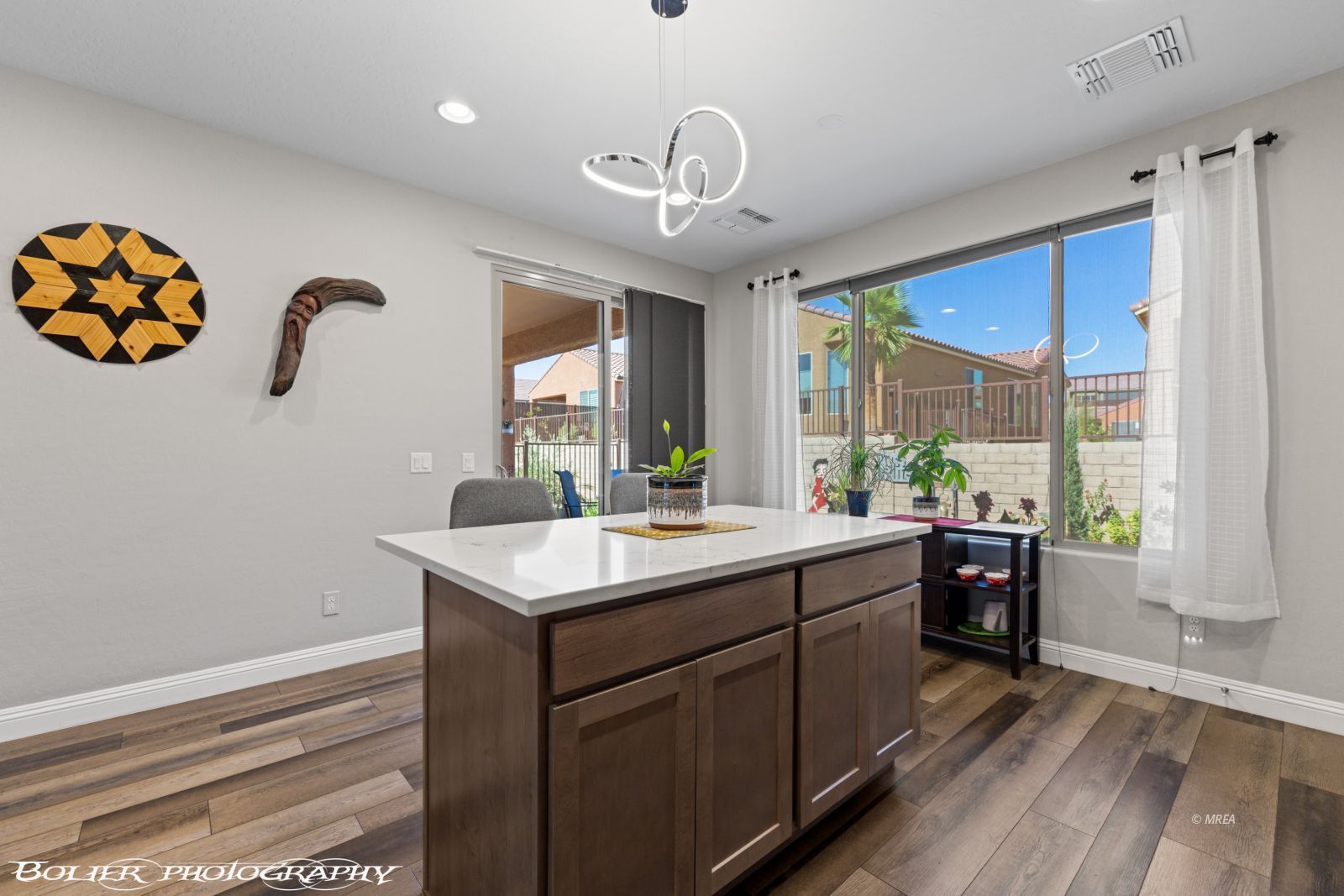 1135  Crestline Lane 