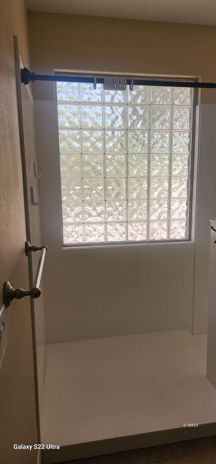 448  Highland View Ct