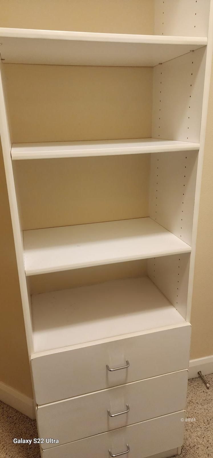 448  Highland View Ct