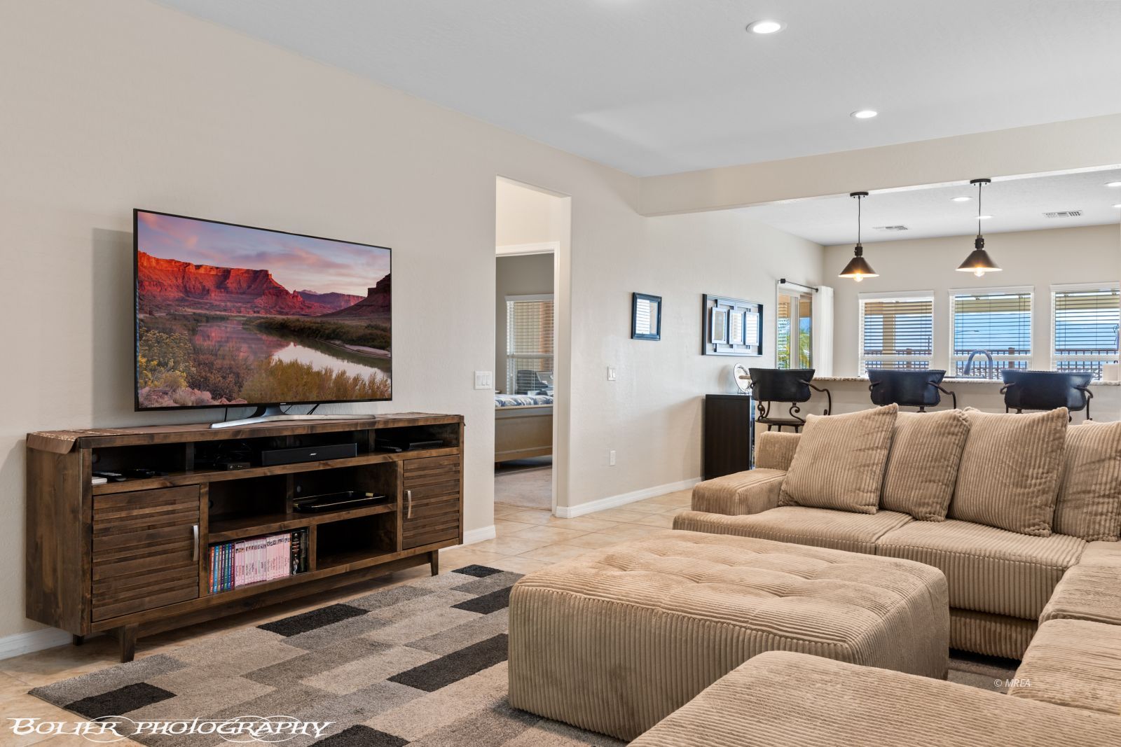 591  Bridle Path Cir