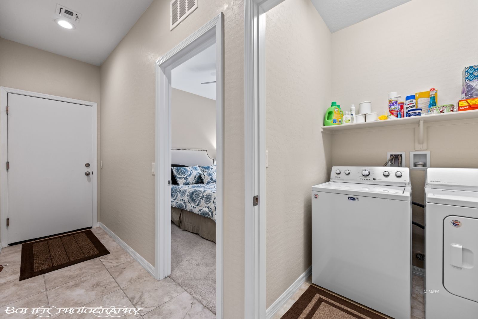 591  Bridle Path Cir