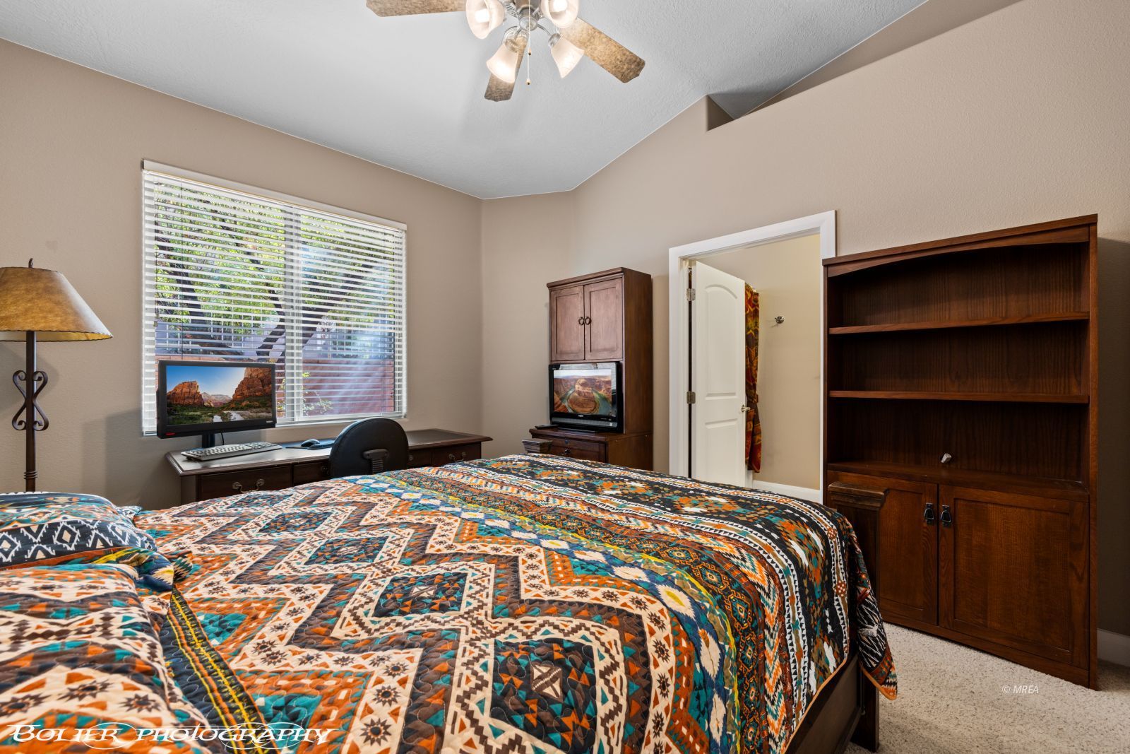 1093  Highland Hills 