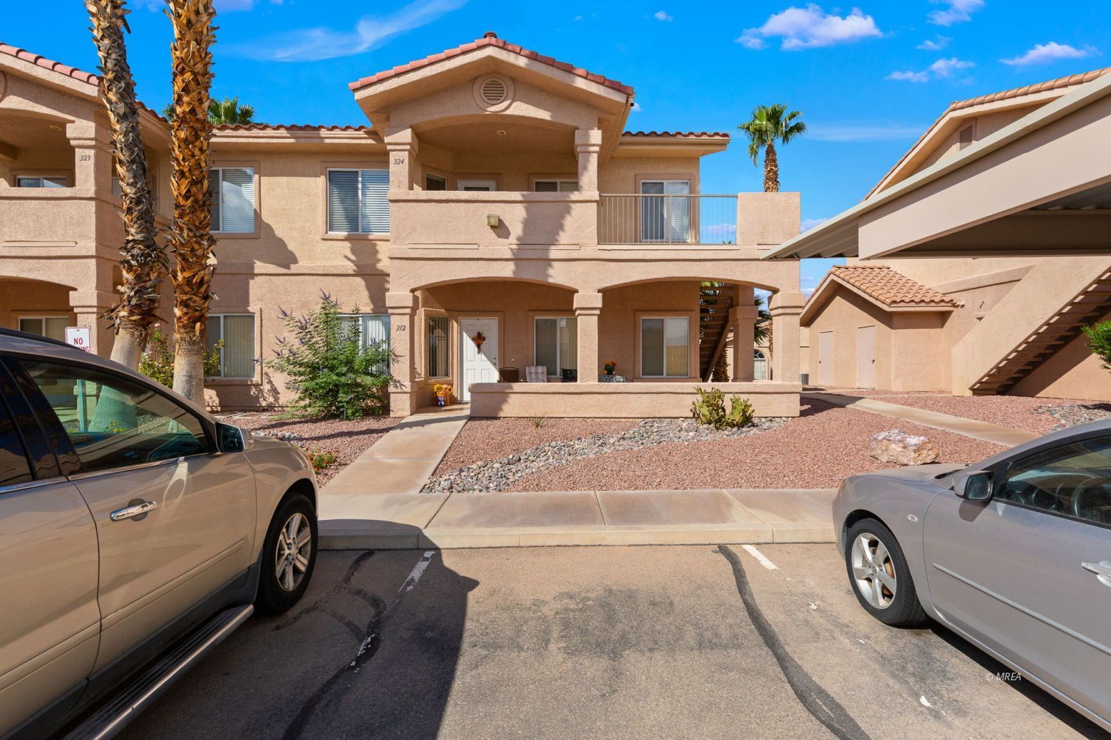 517 W Mesquite Blvd #324