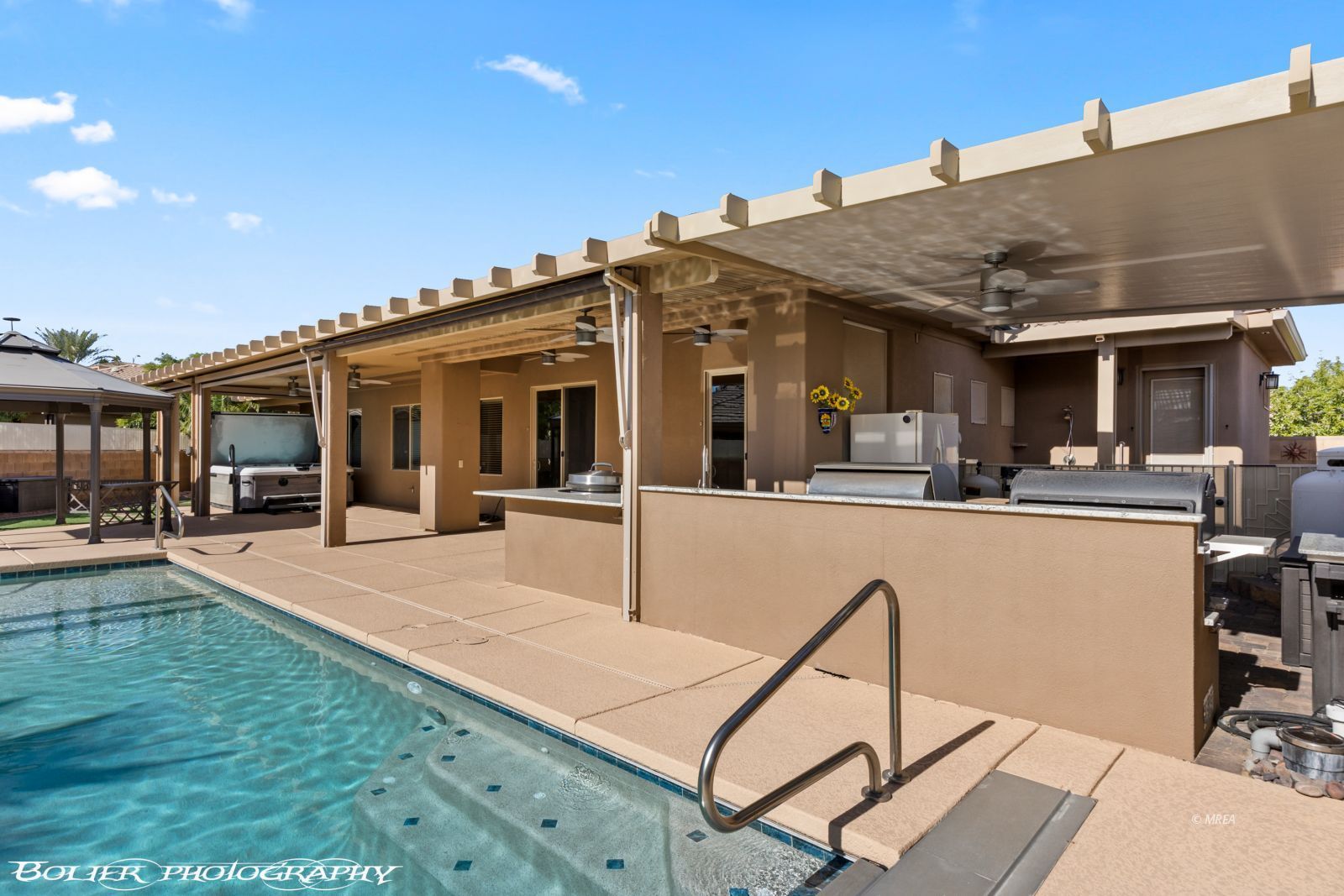 420  Sublimity Crest 