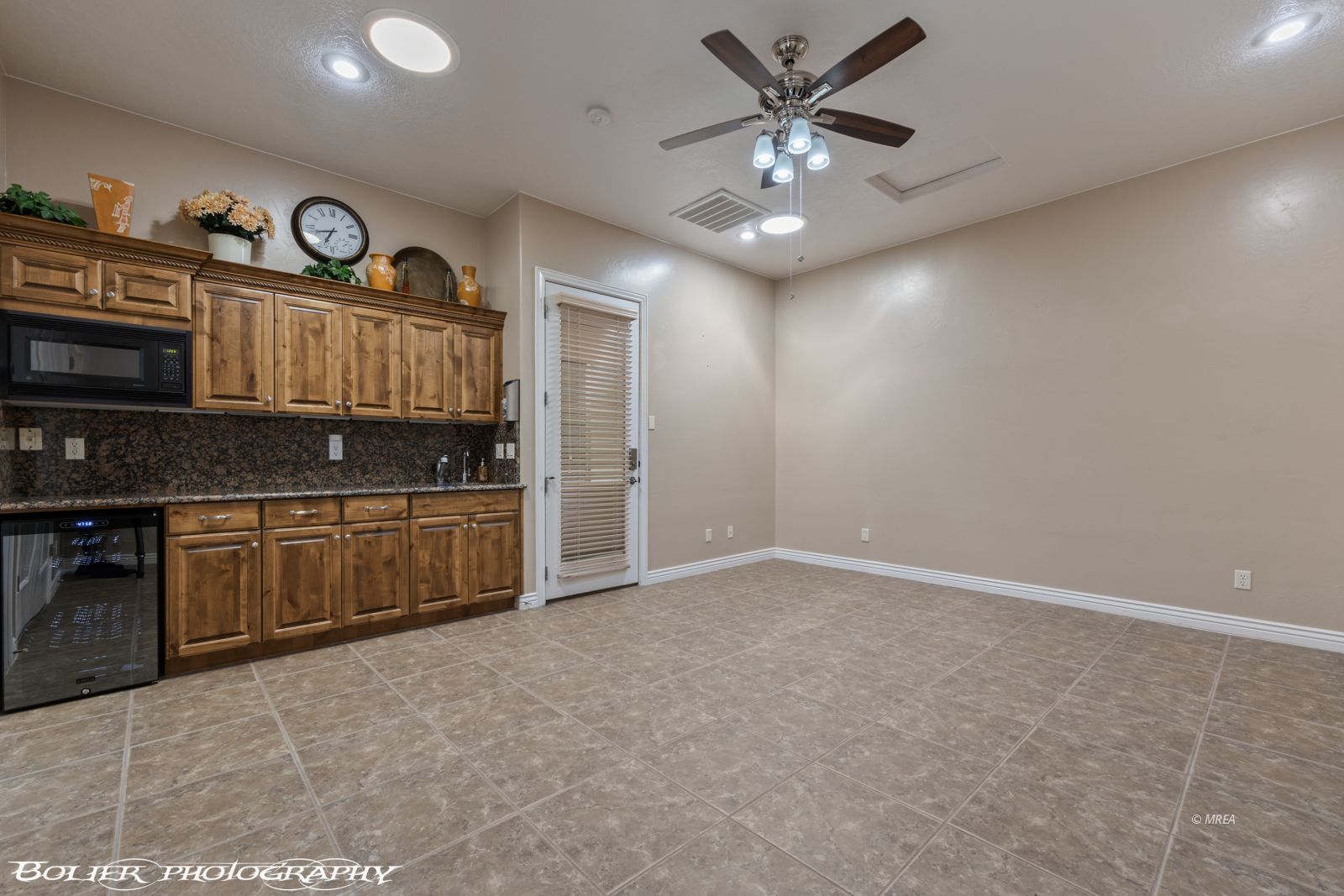 420  Sublimity Crest 