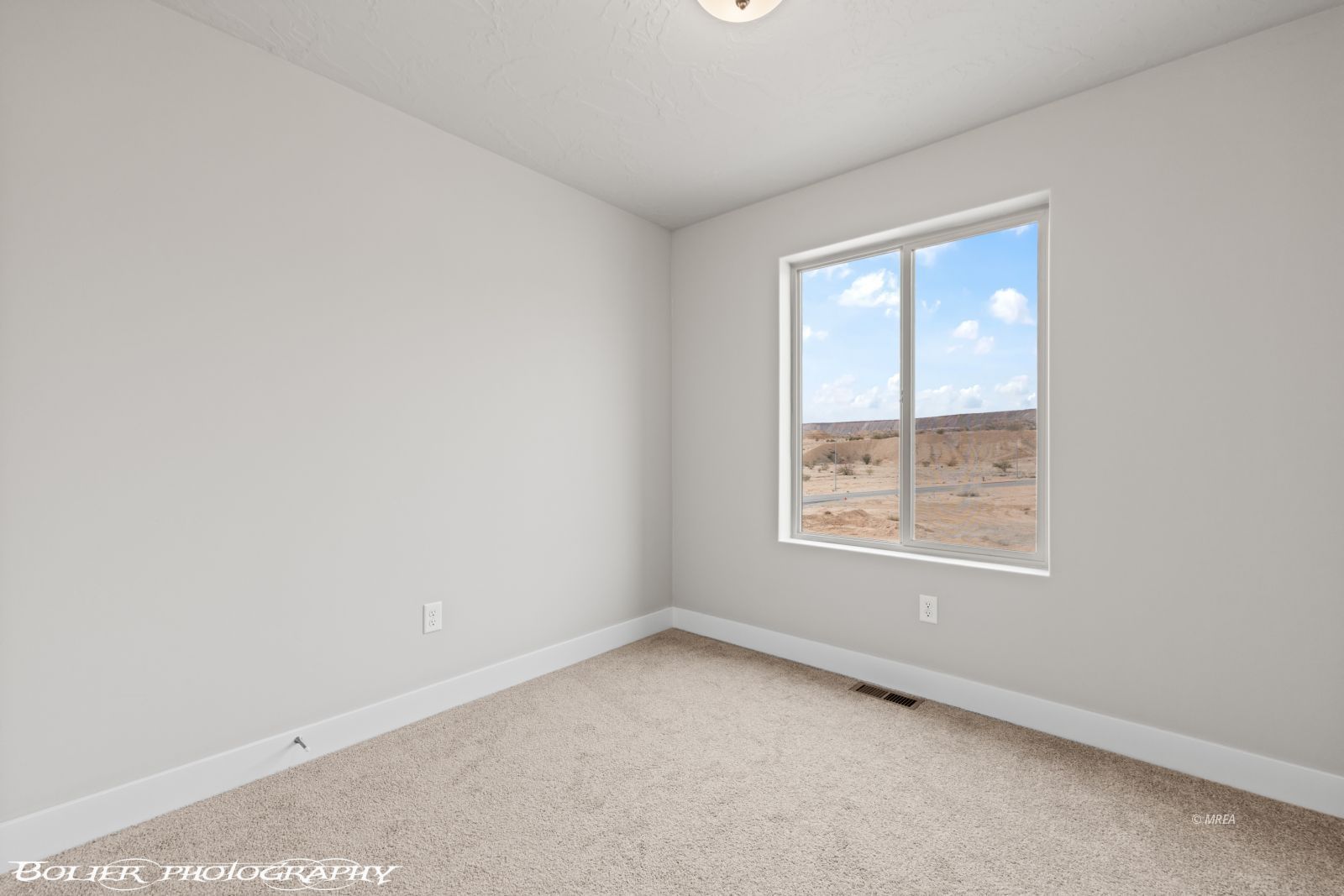 338  North White Rock Trl 