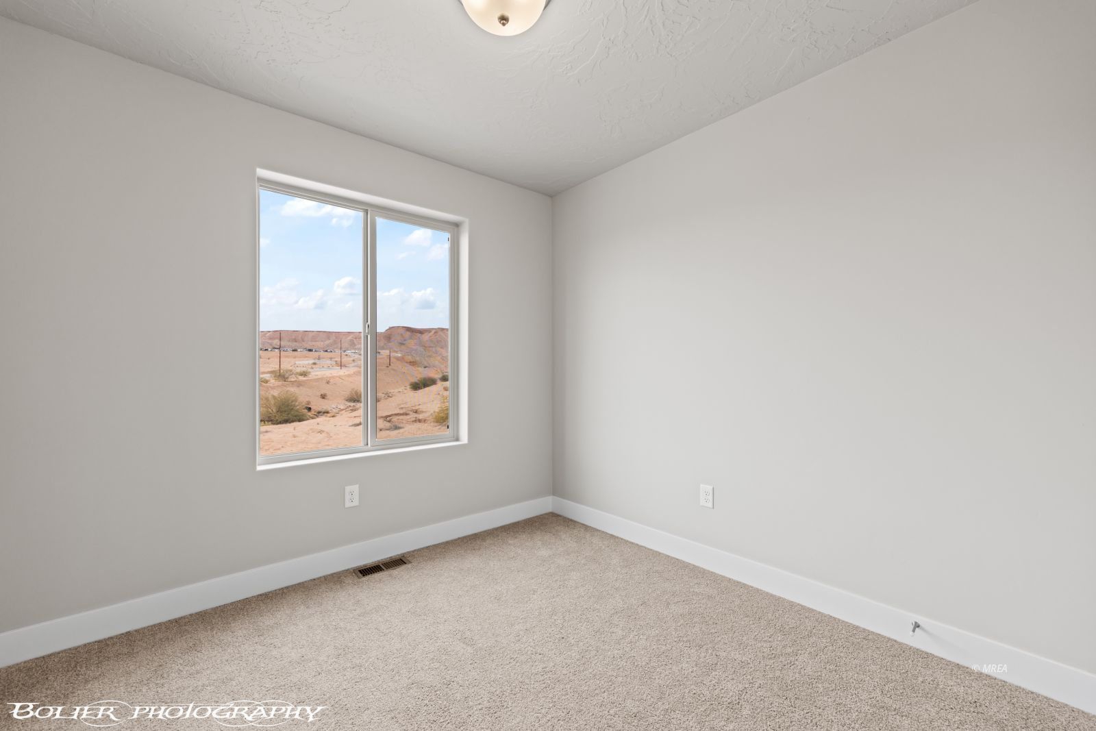 350  North White Rock Trl 