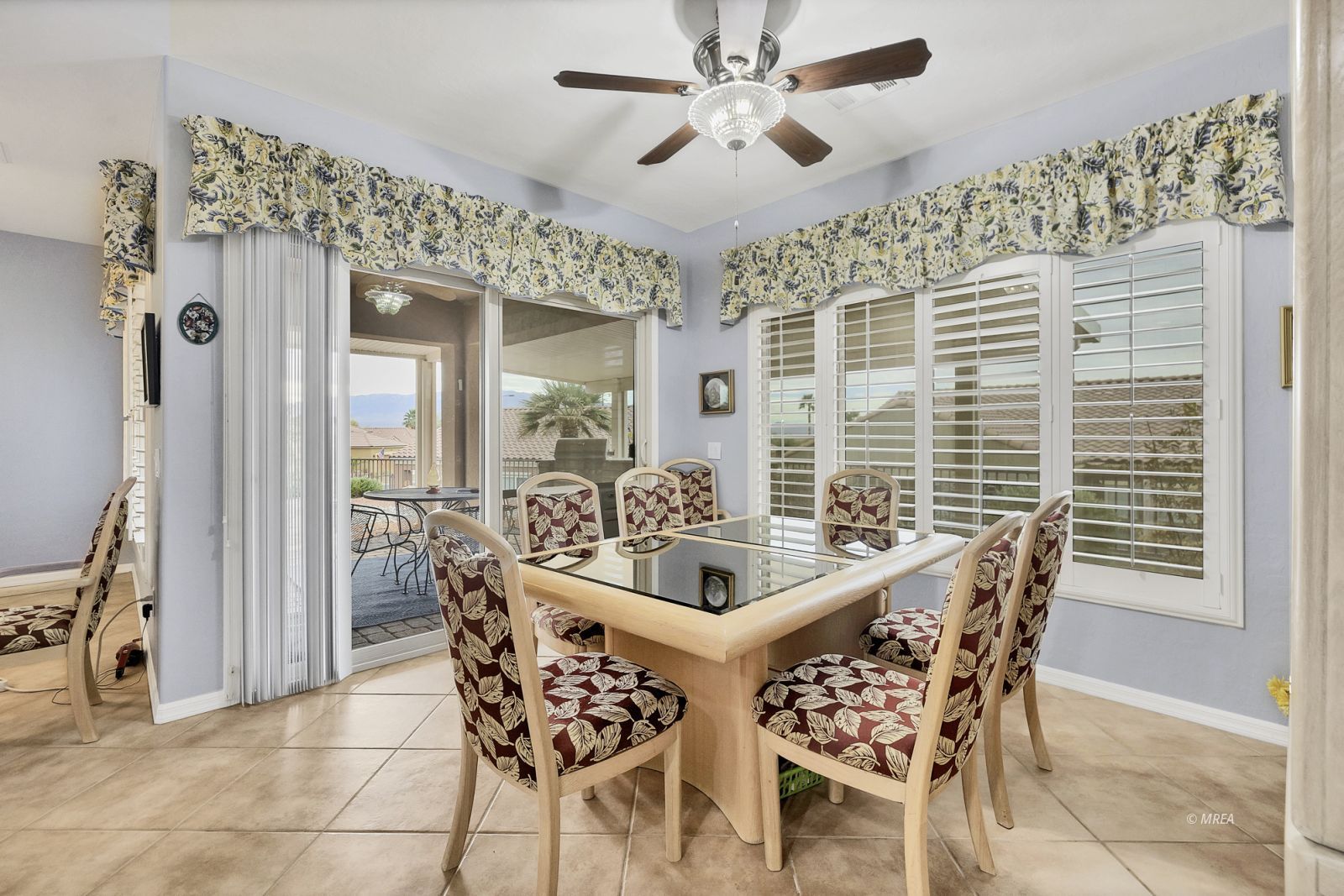 1385  Saddle Horn Ct