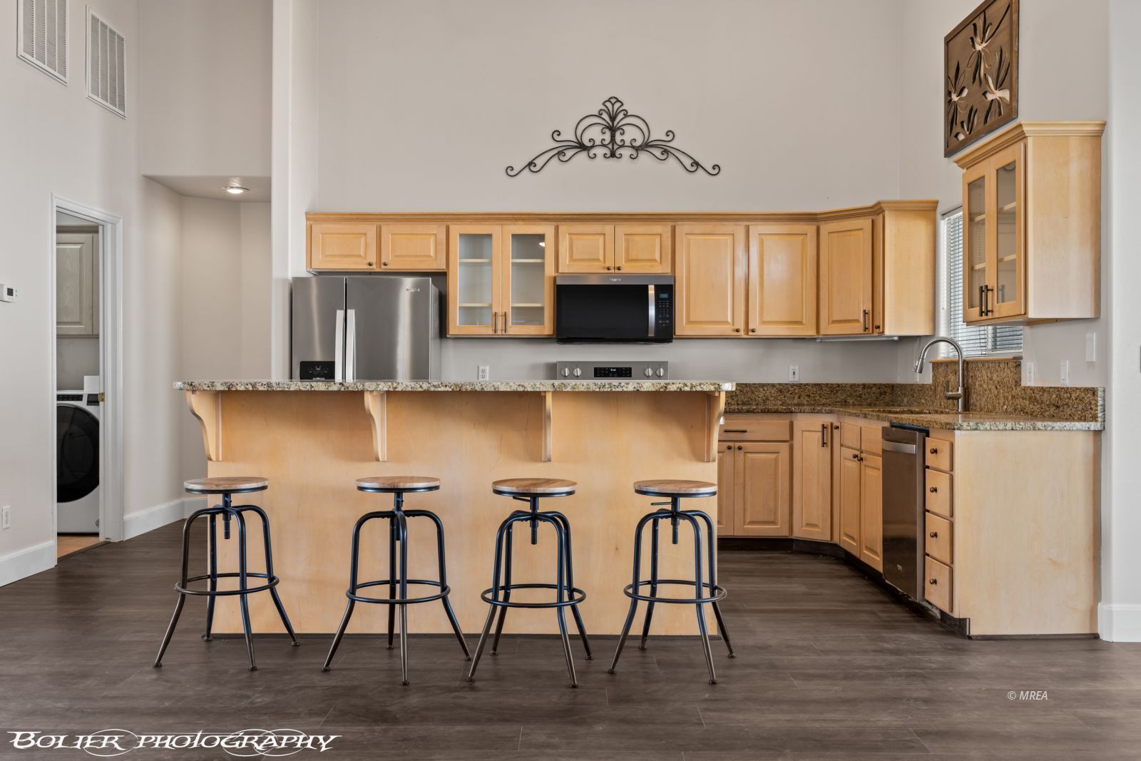 589  Casa Grande Cir