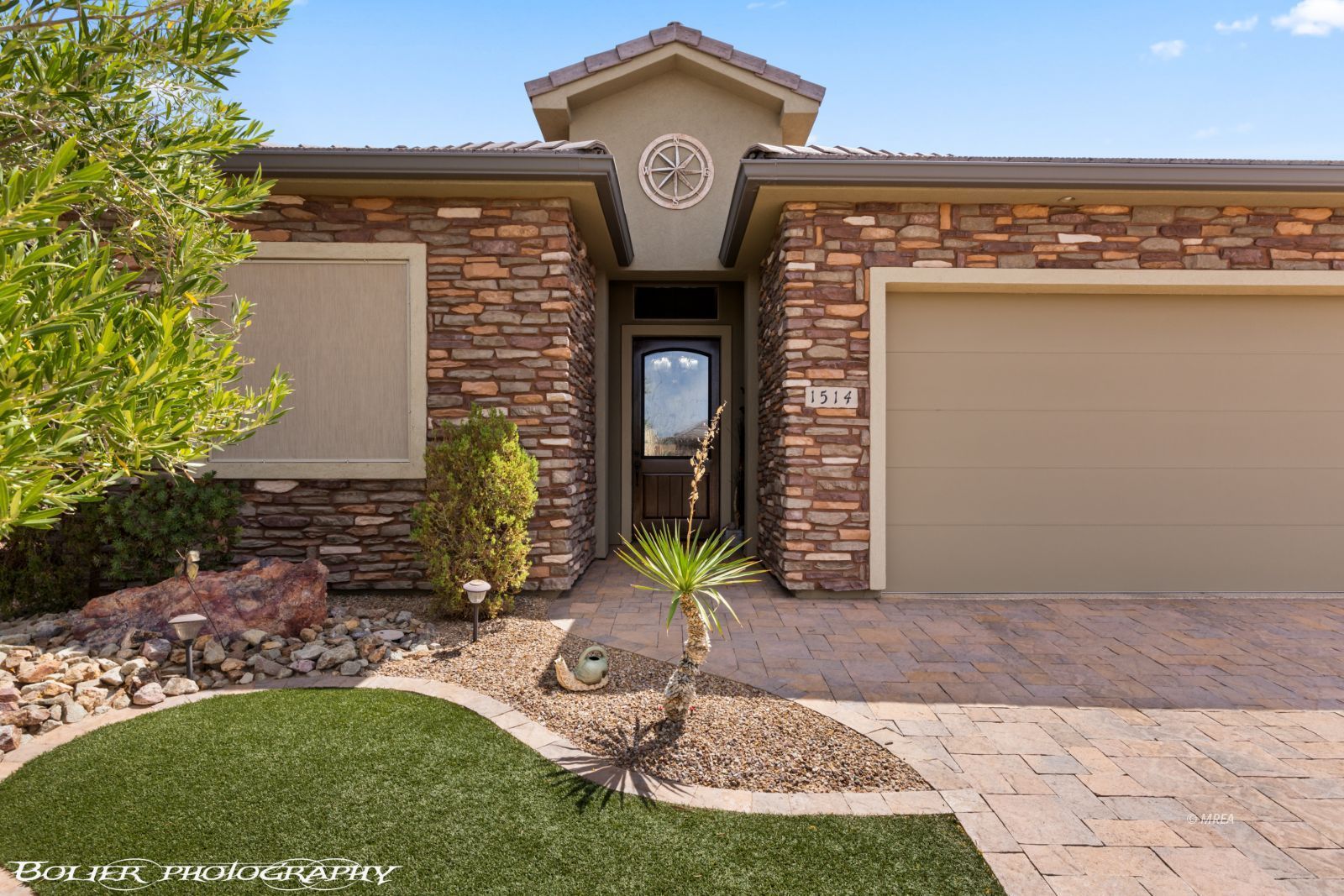 1514  Royal Vista Ln