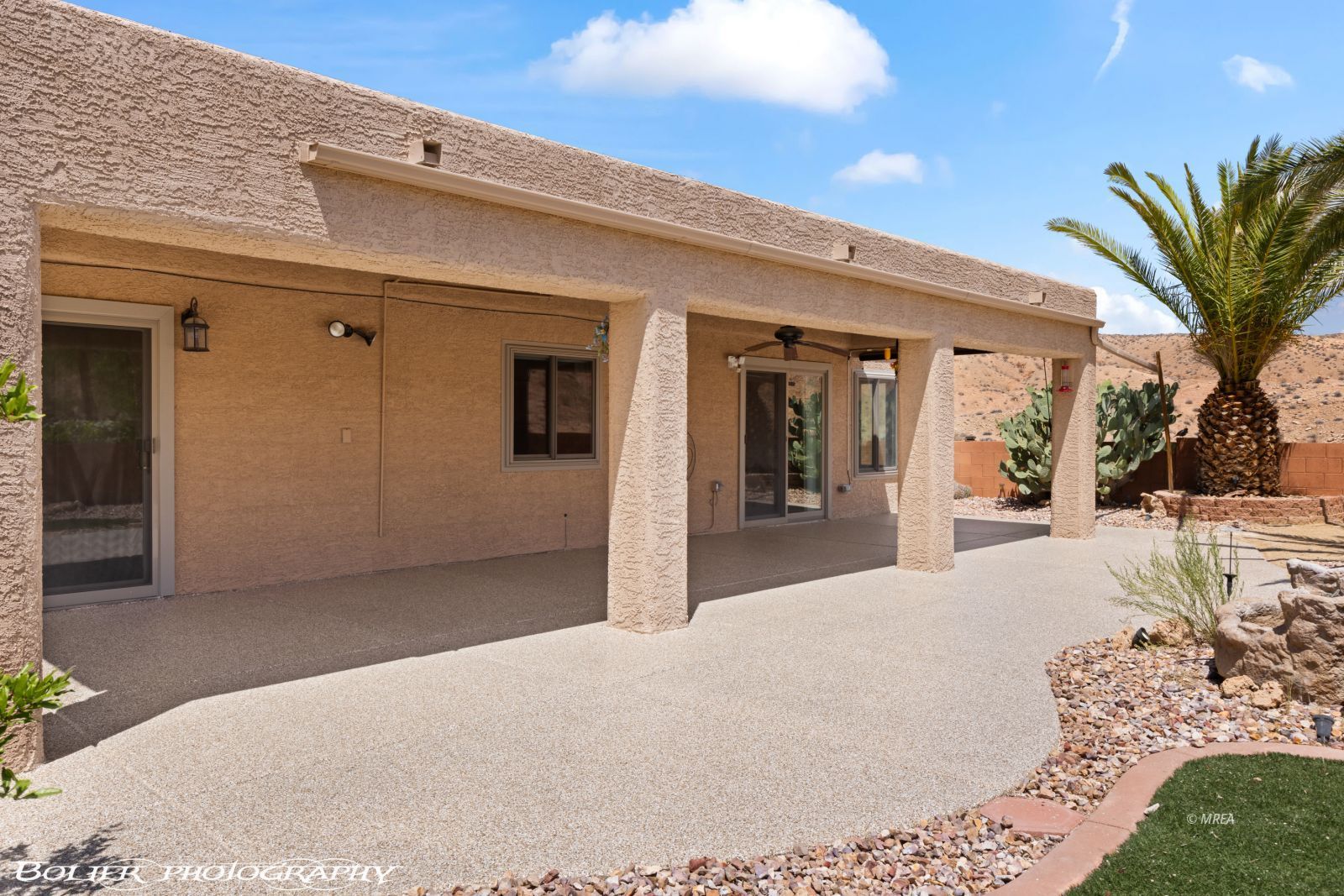 998  Opal St