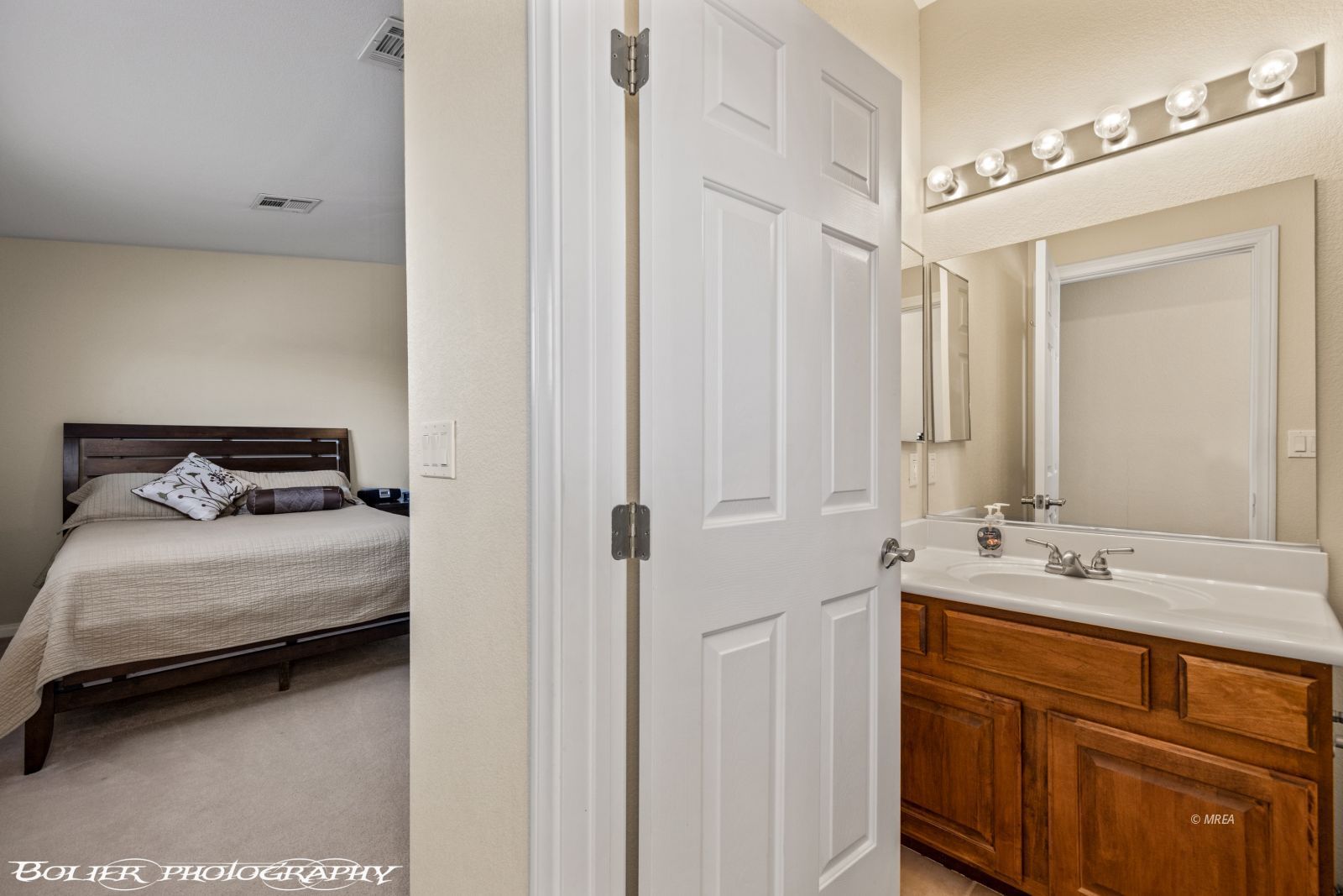 890  Kitty Hawk Dr #1824