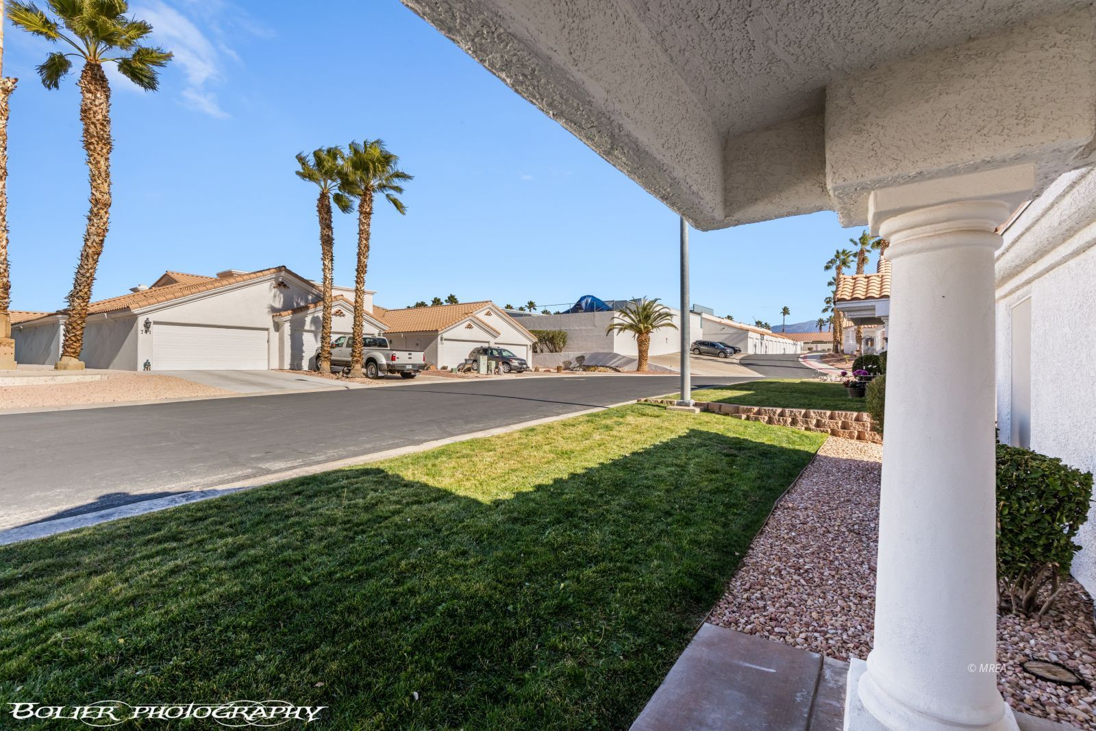 738  Mesa Springs Dr