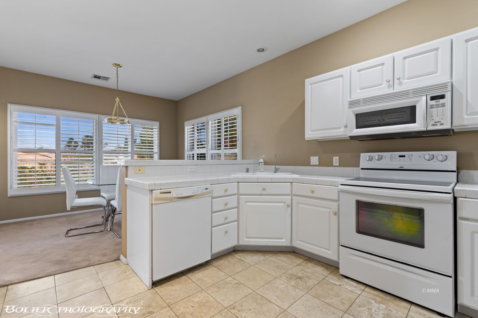 649  Rancho Cir