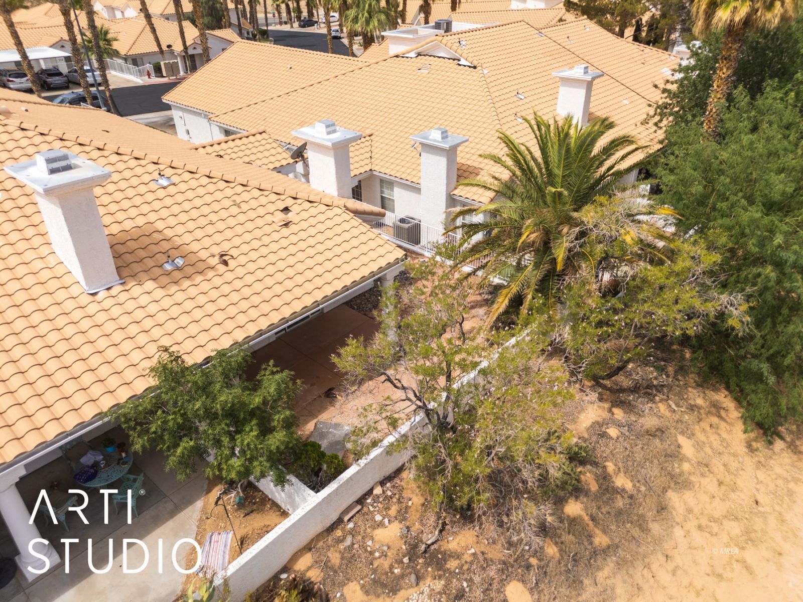 733  Mesa Springs Dr