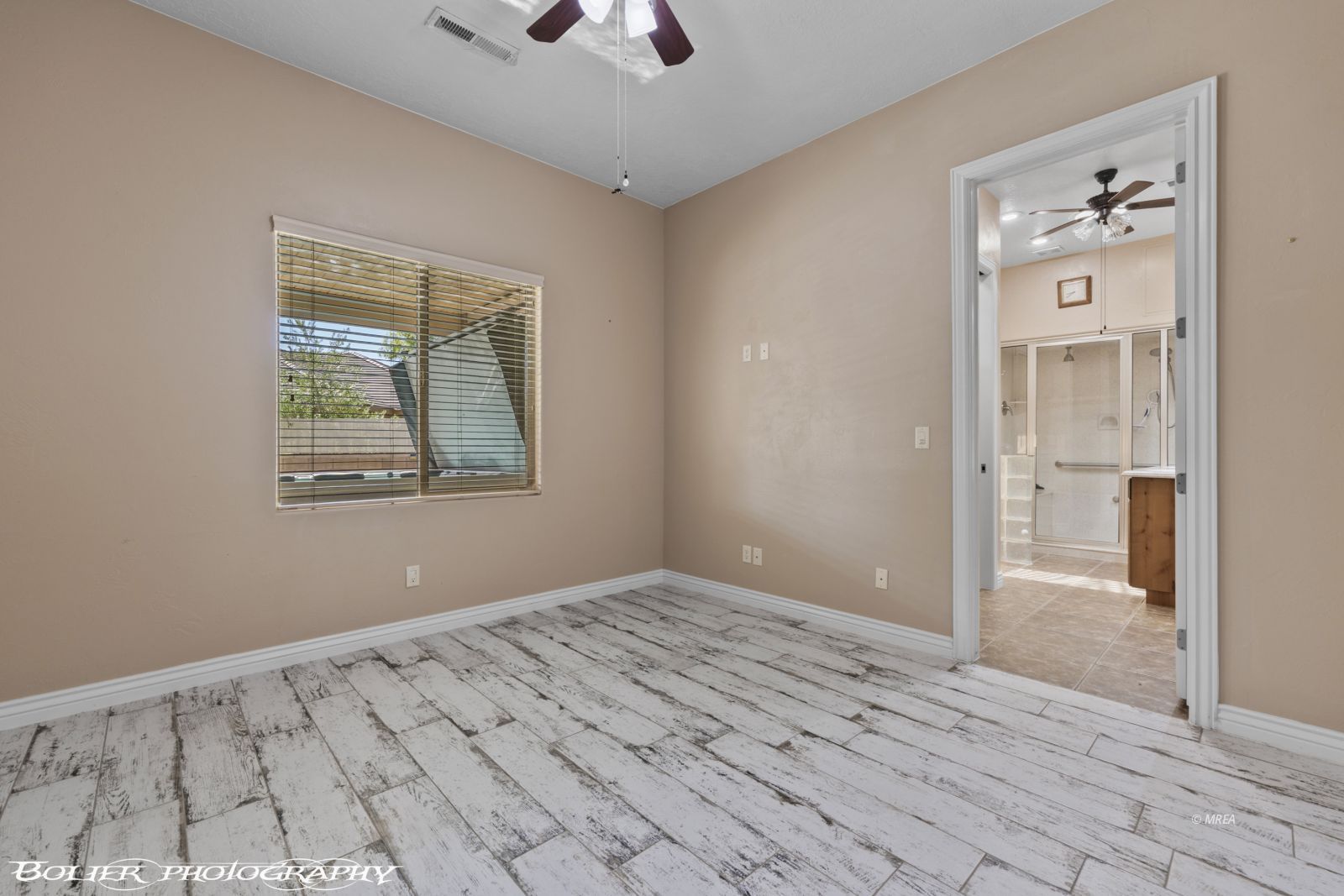 420  Sublimity Crest 