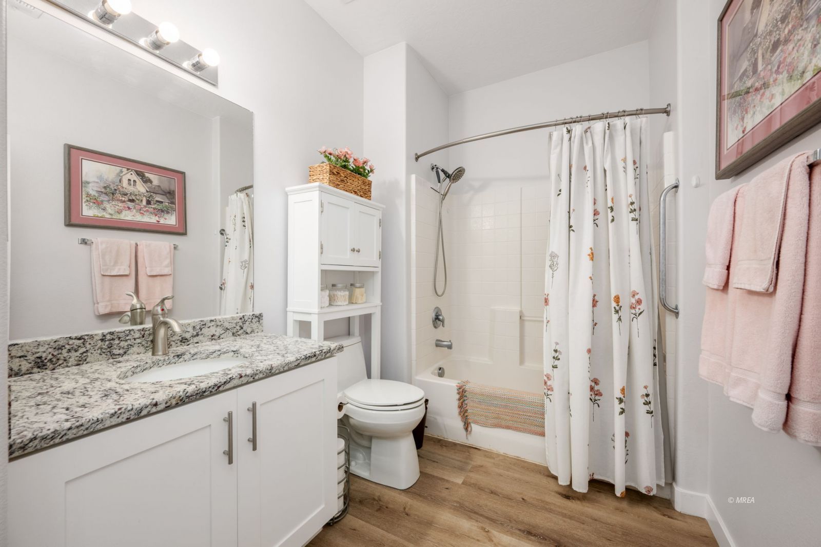 470  Turtle Back Rd #9B