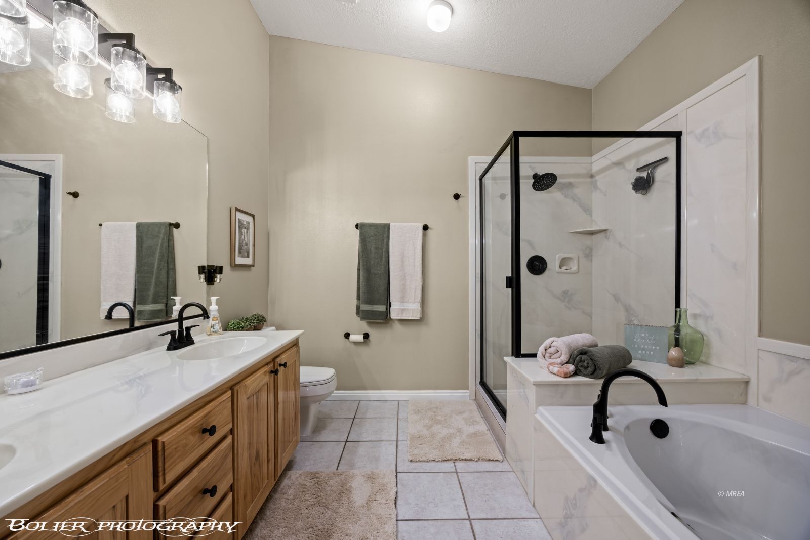 442  Crystal Canyon Dr