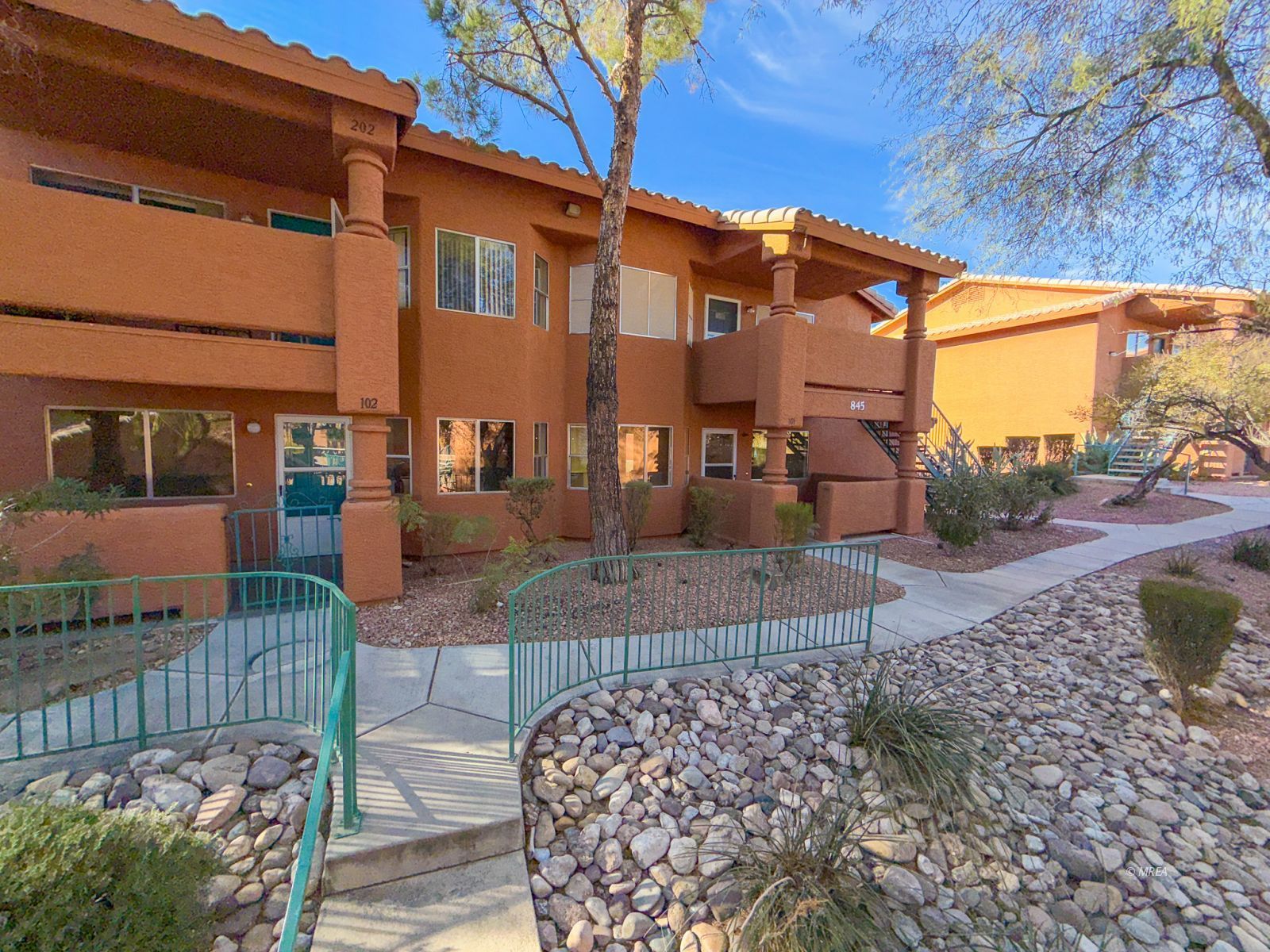 845  Mesquite Springs  #101