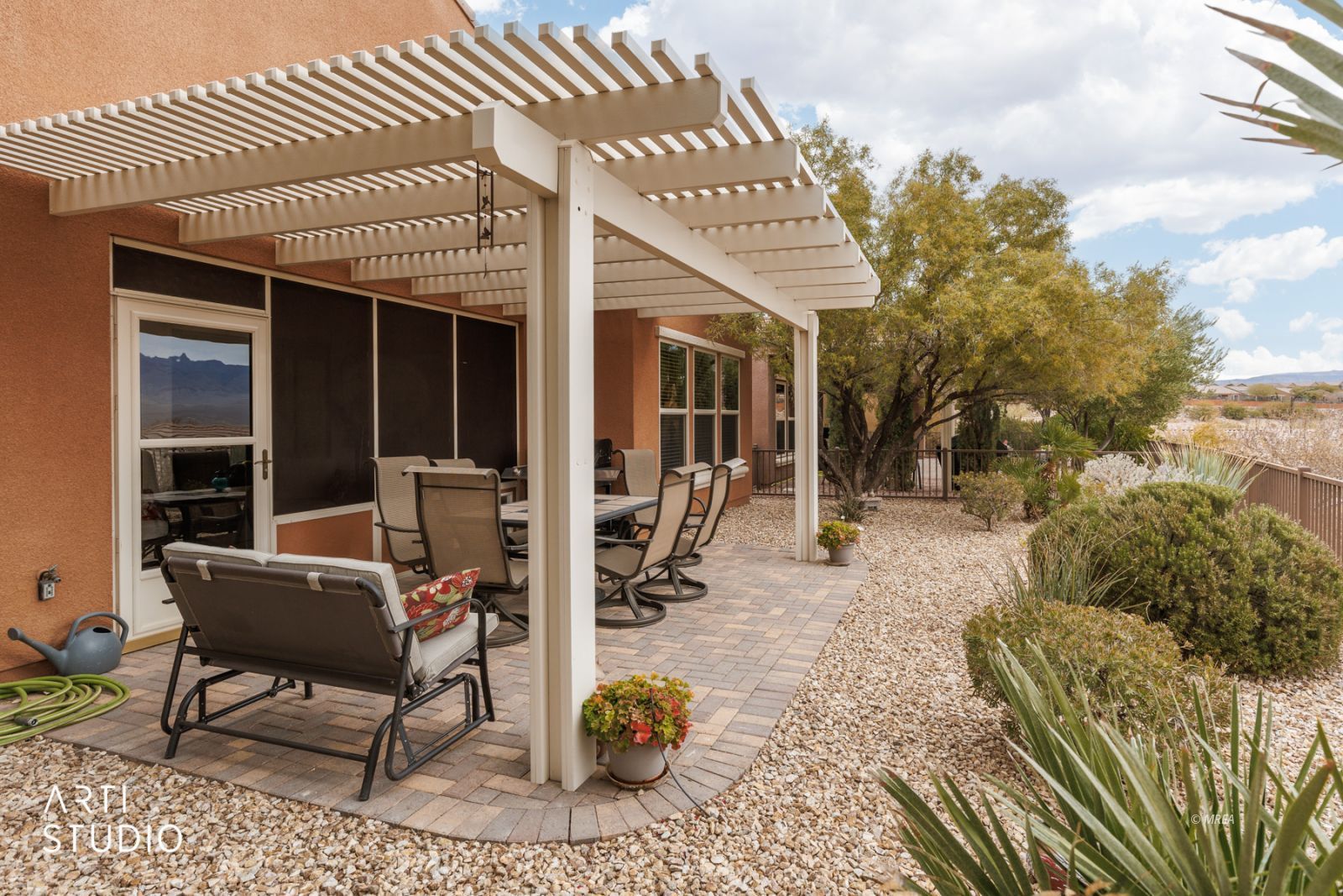 1292  Heritage Heights 