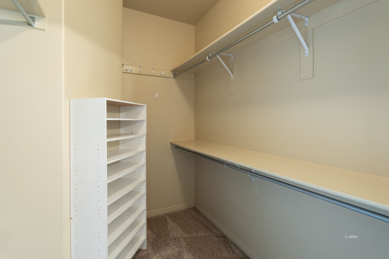 1407  Vista Del Ciudad Dr