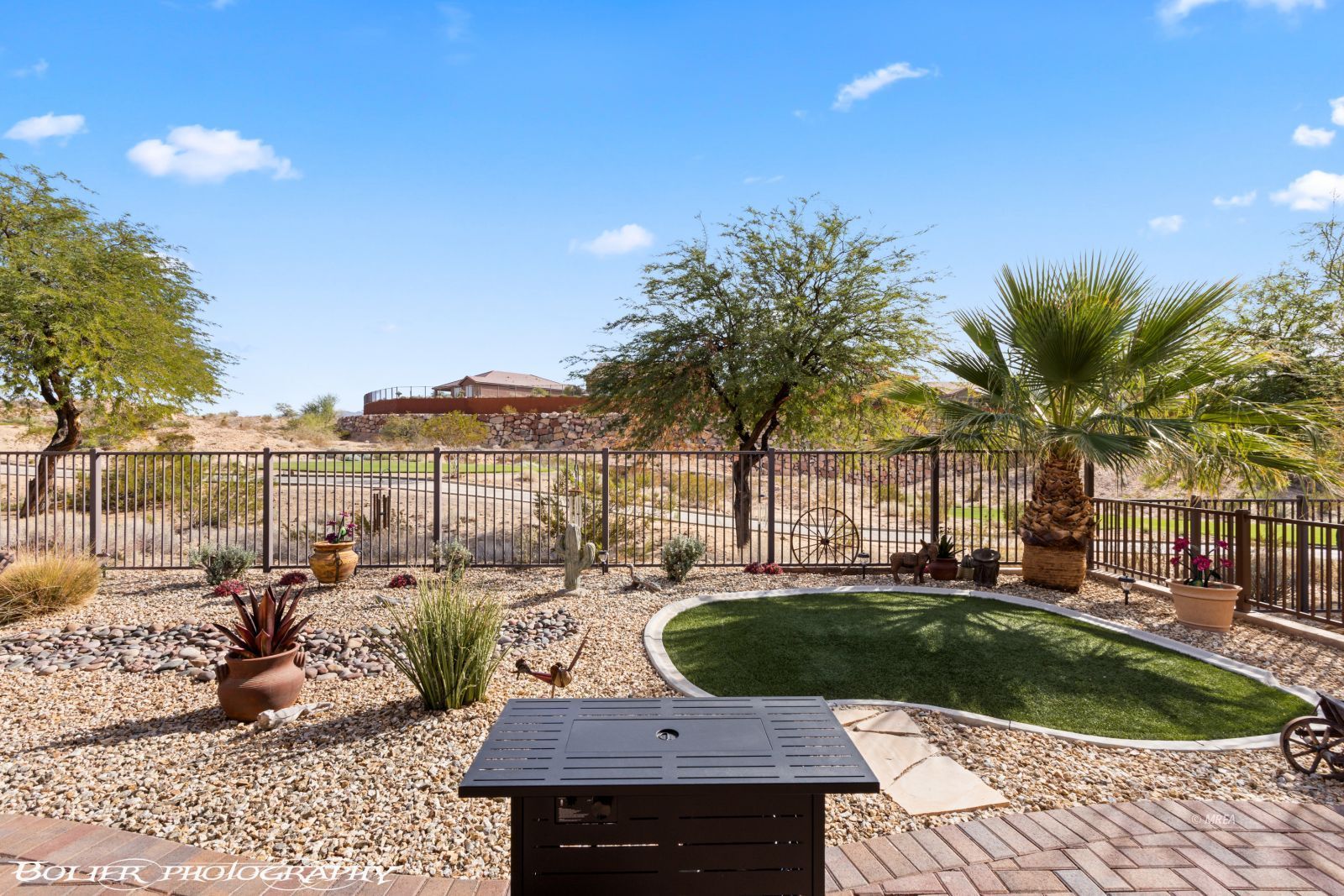 1360  Saddle Horn RDG 