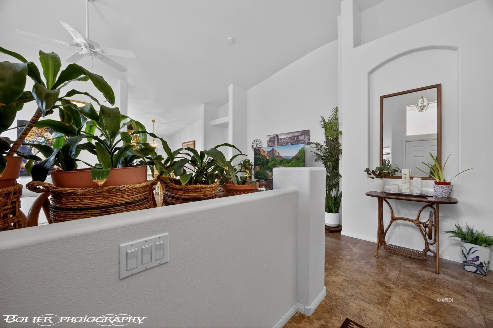 1181  Augusta Hills St