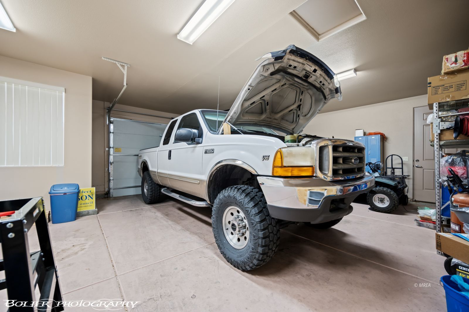 1389  Vista Del Ciudad Dr 