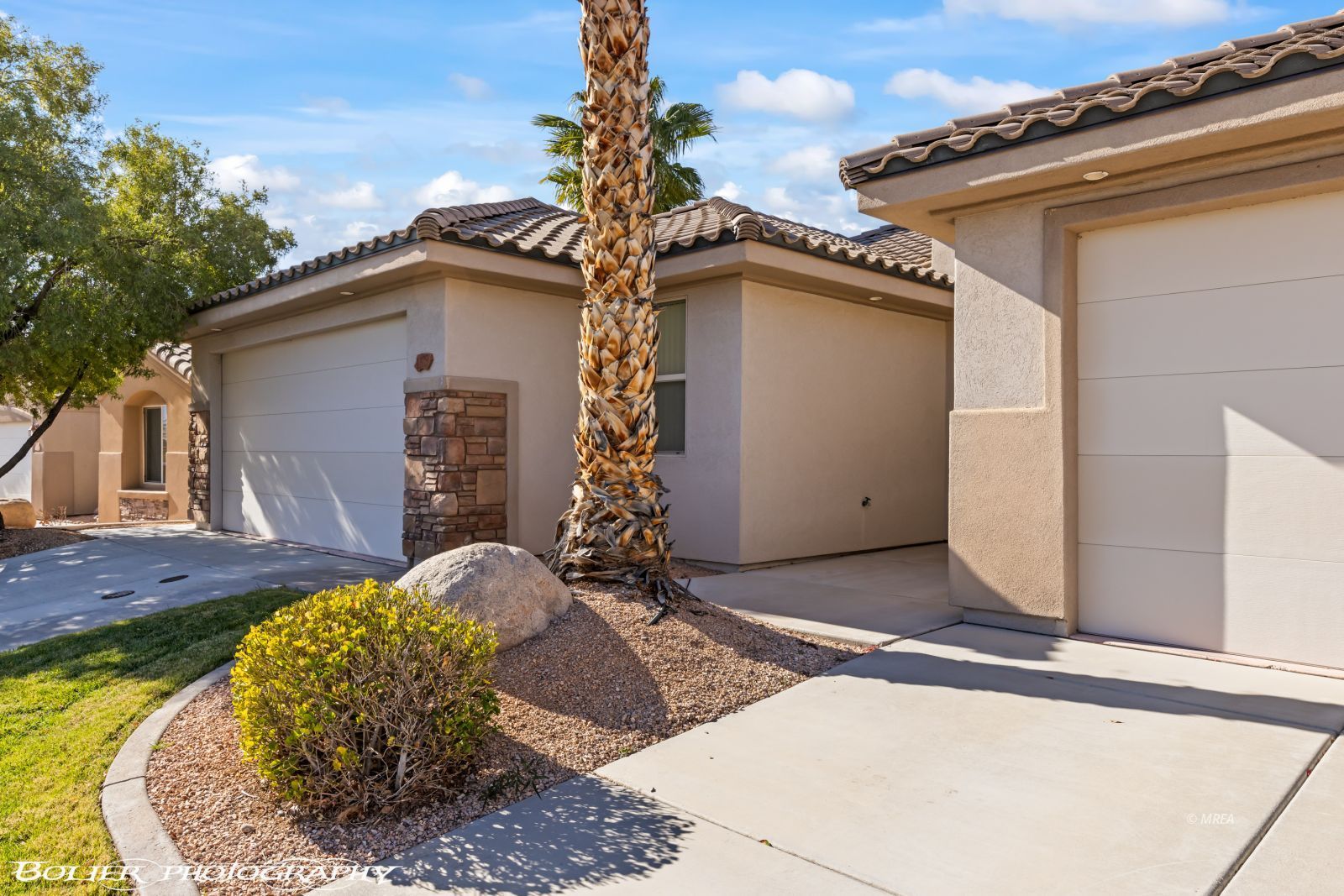 1389  Vista Del Ciudad Dr 