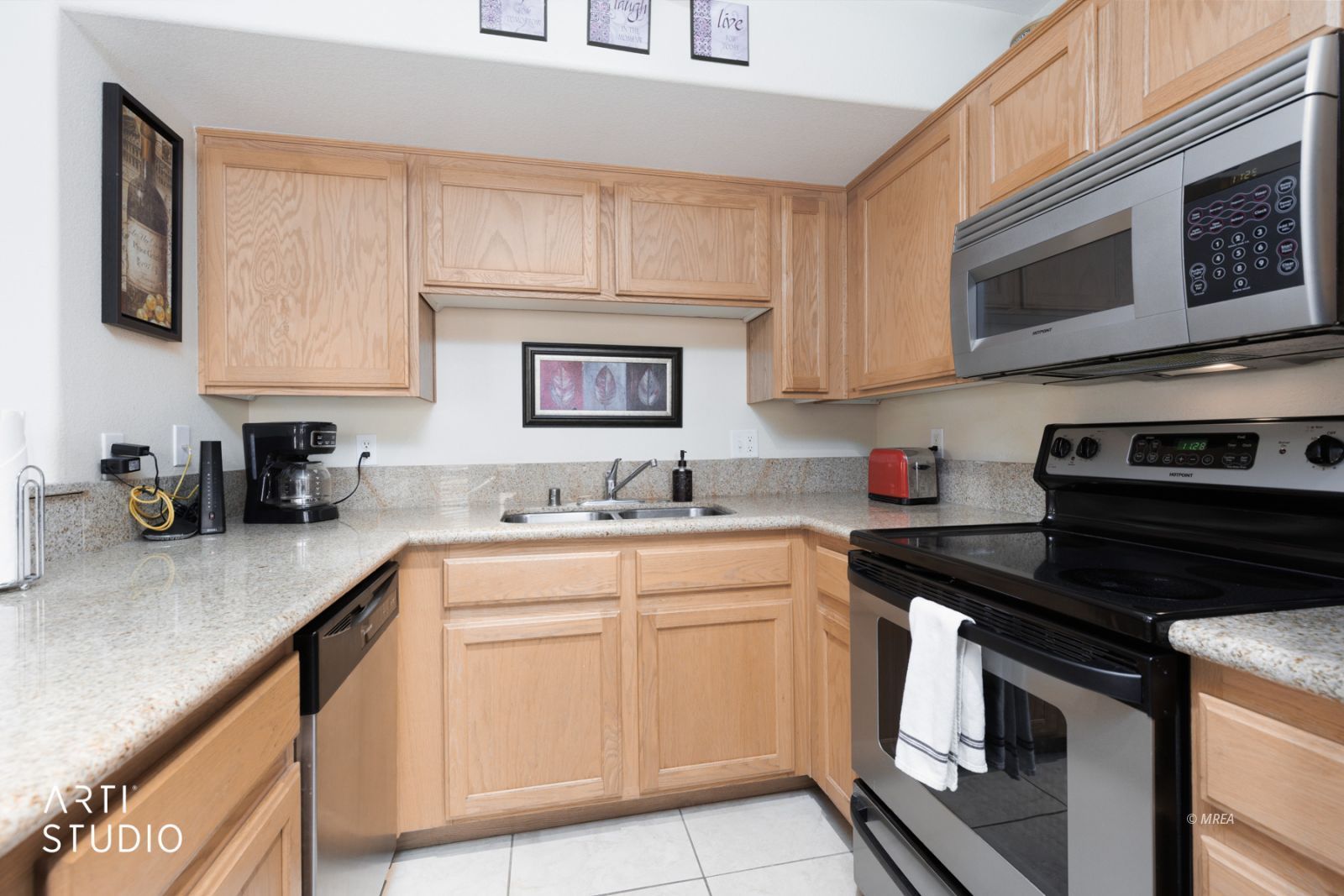 890  Kitty Hawk Dr #123