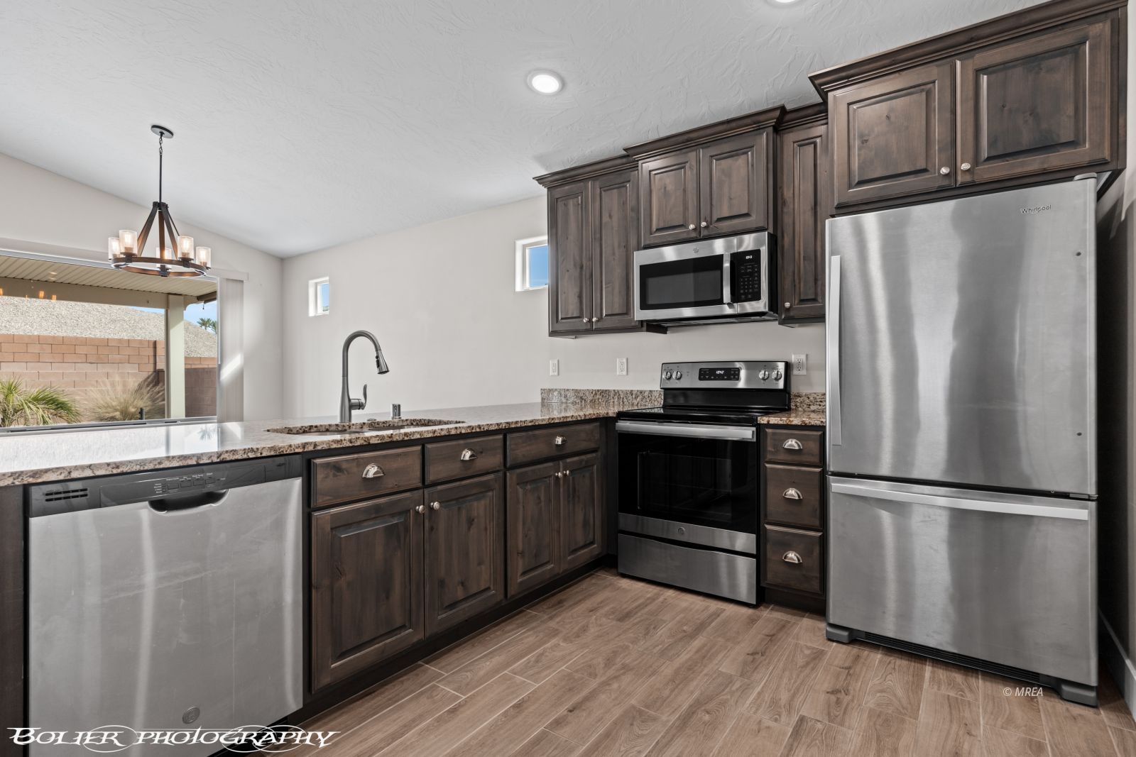 921  Shadow Hawk Ridge 