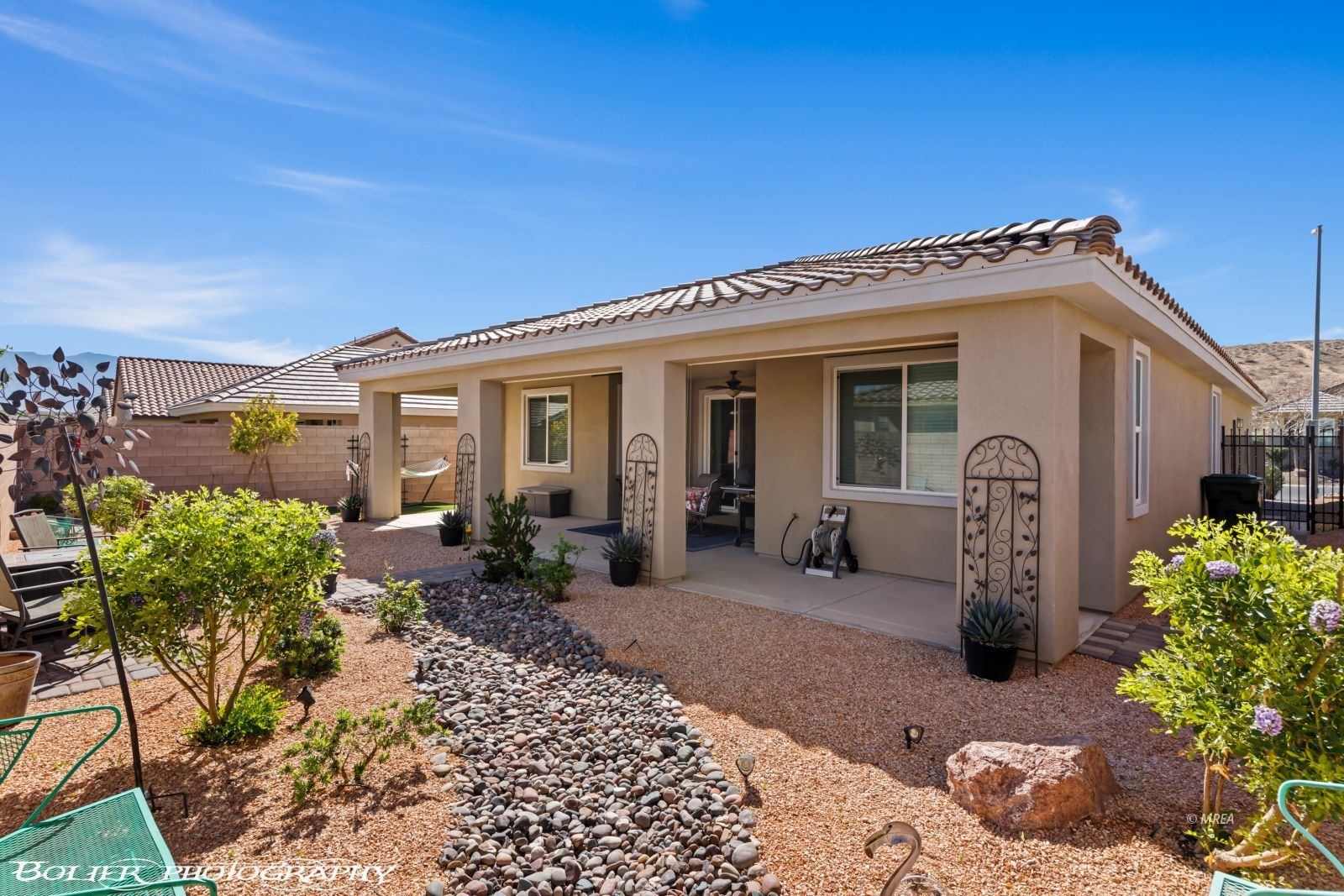 469  Paradise Valley Heights 