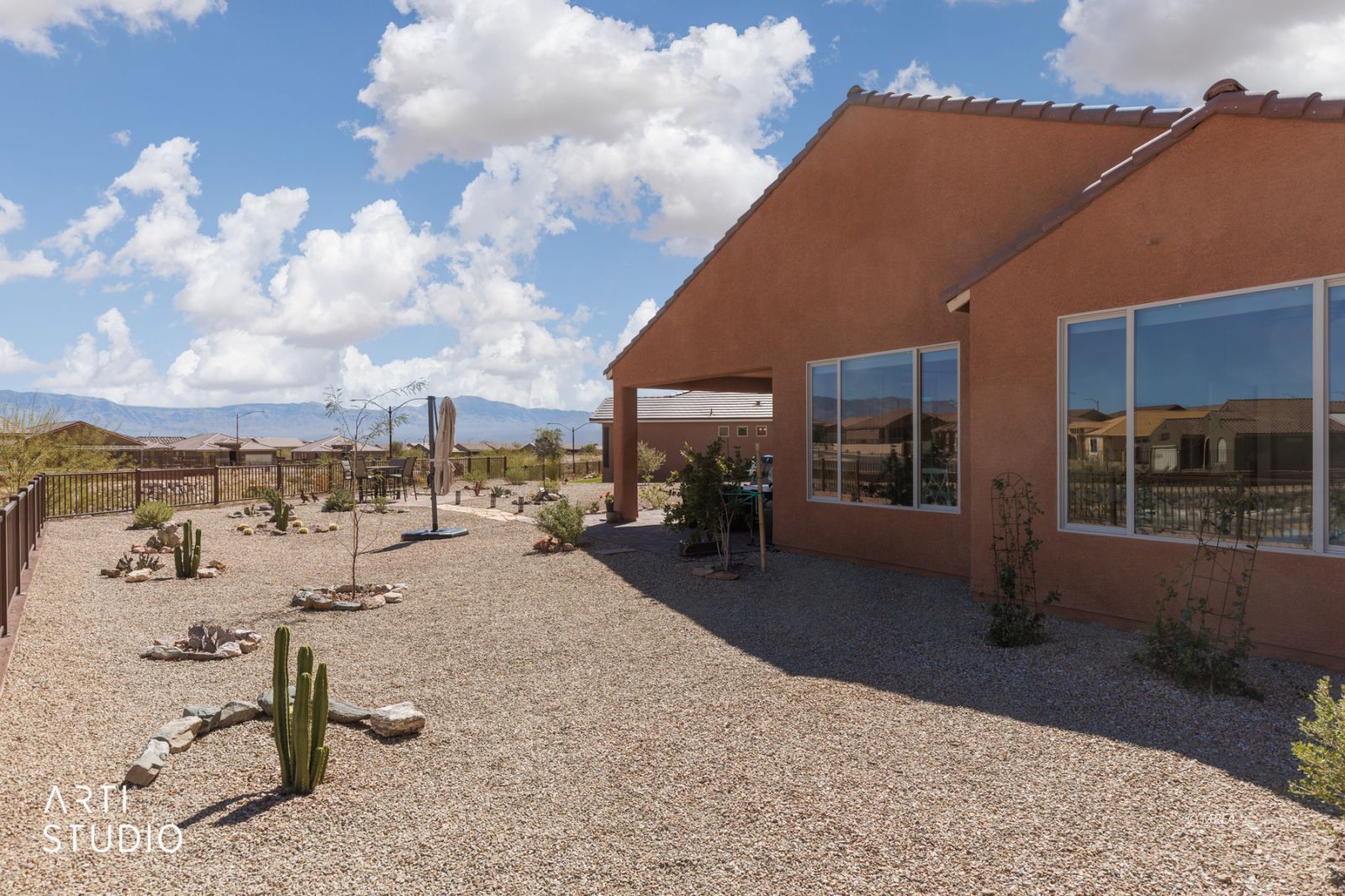 1492  Downy Peak Cyn 