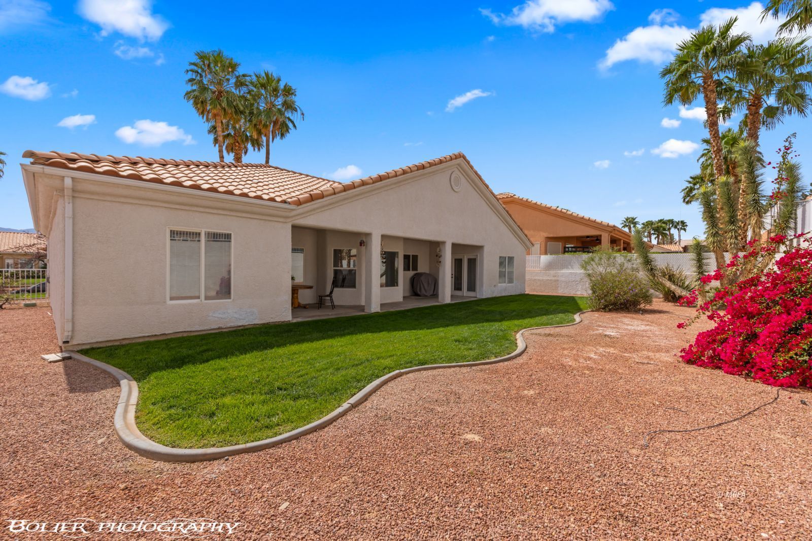 589  Casa Grande Cir